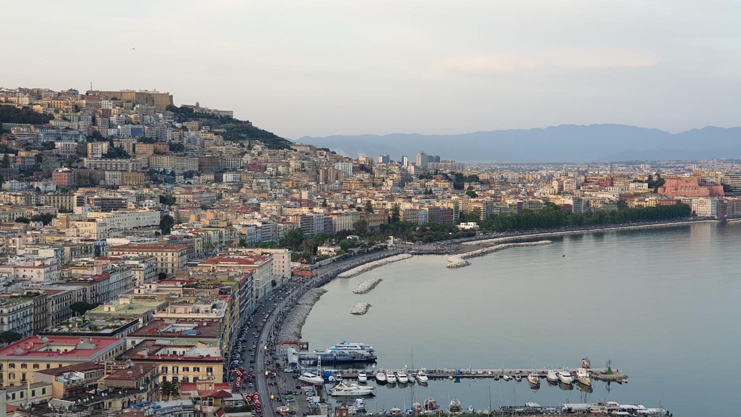 Napoli Stadio app - 3 camere - 2 bagni - Metro - Free Park