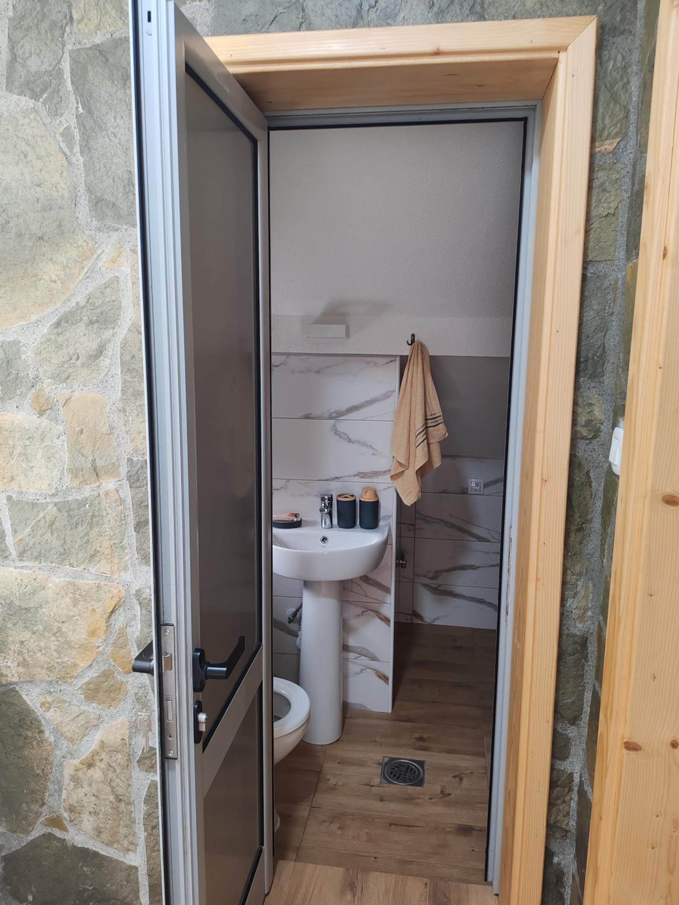 Photo 15