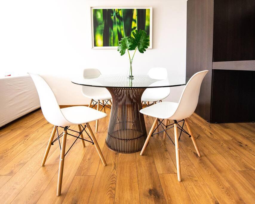 Lujoso Apartamento para Parejas