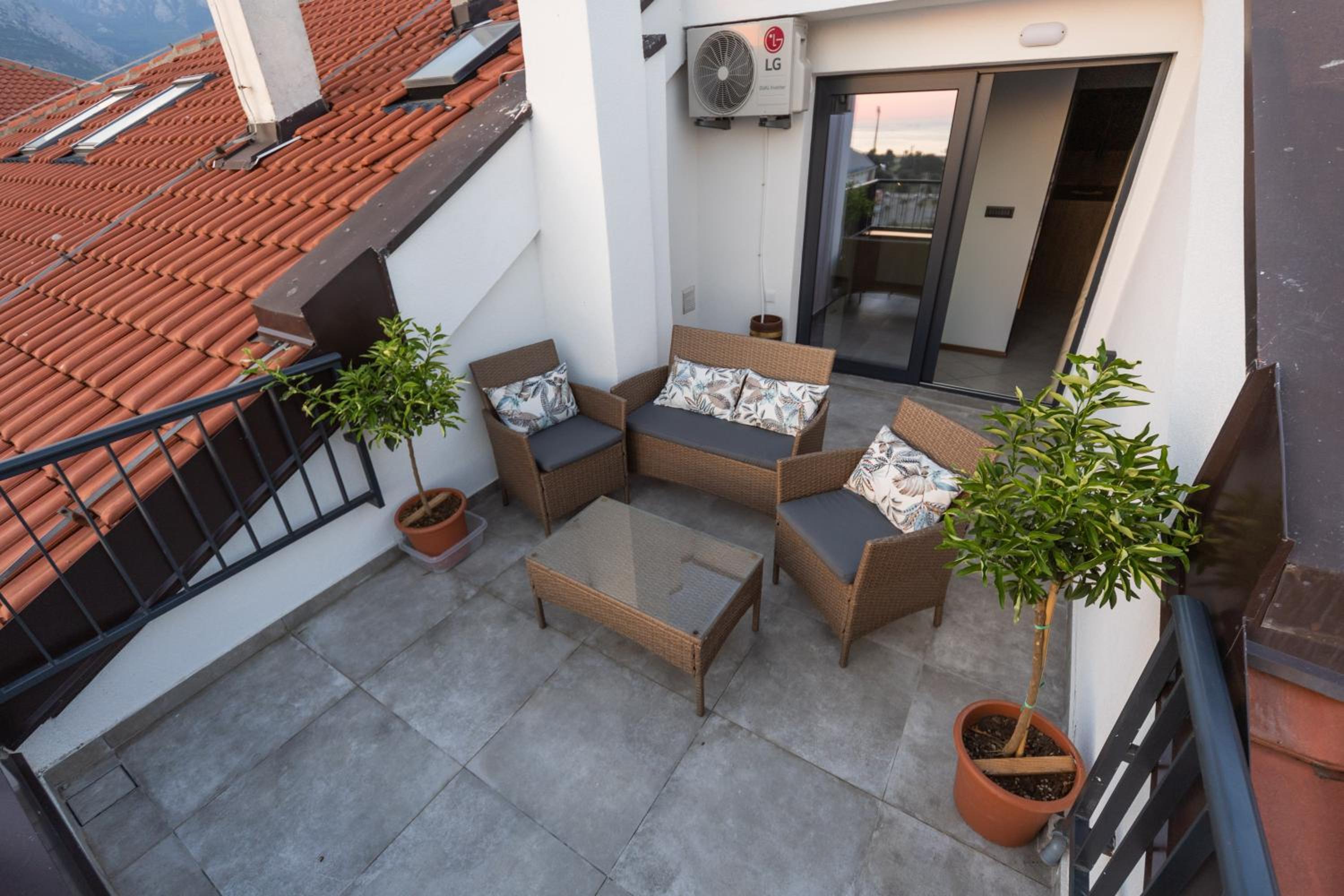 Luigi Apartment