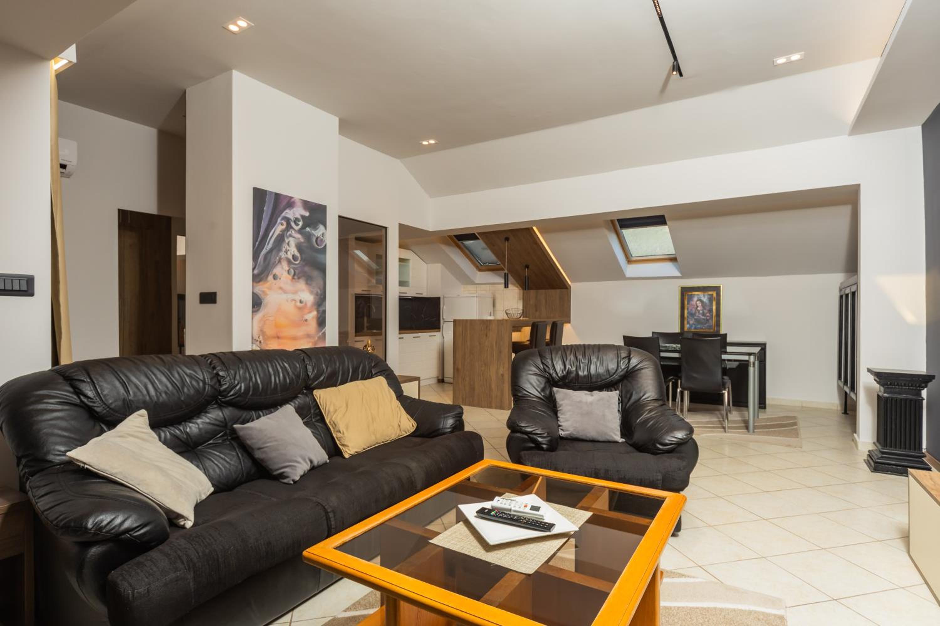 Luigi Apartment