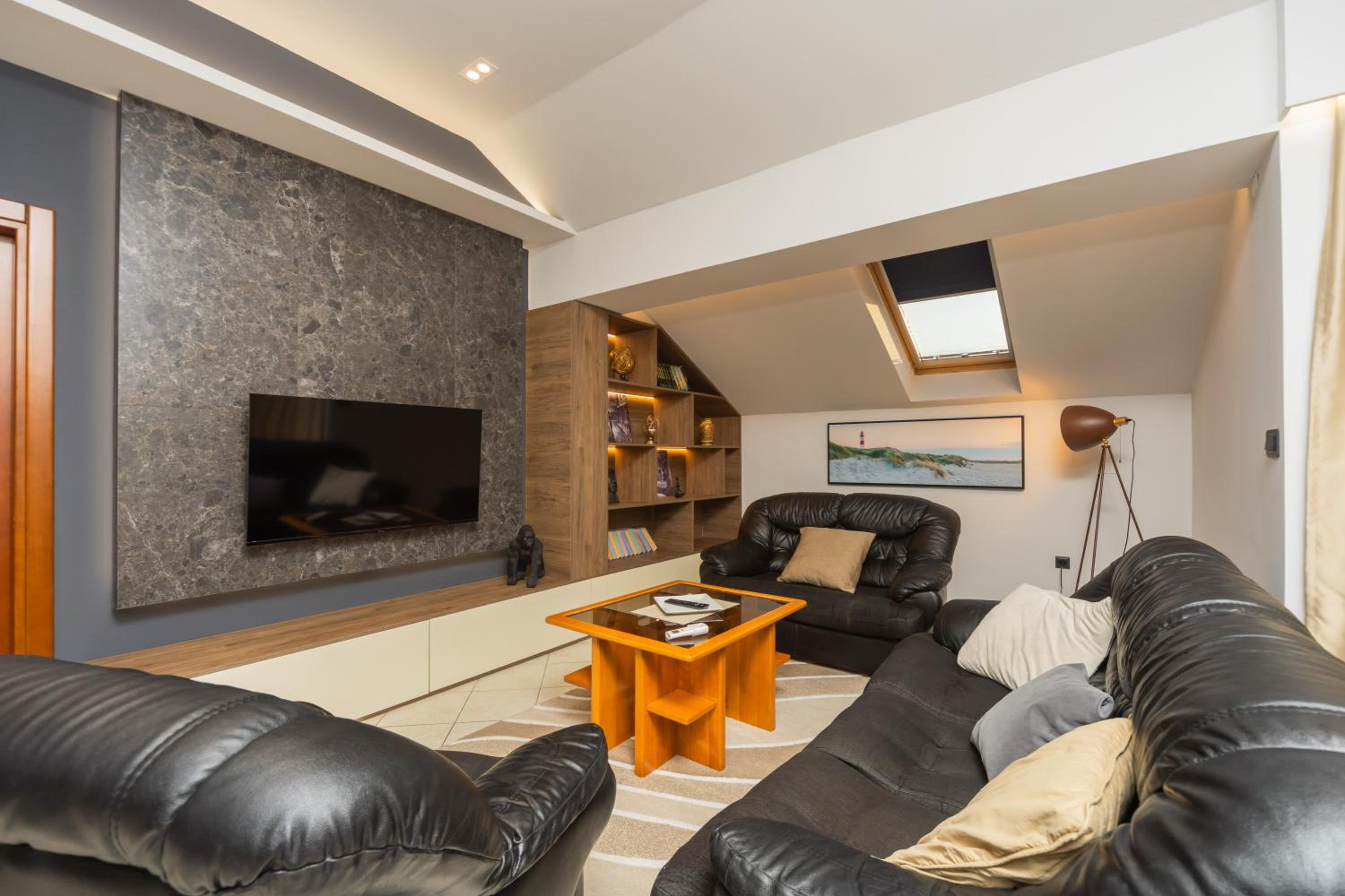 Luigi Apartment