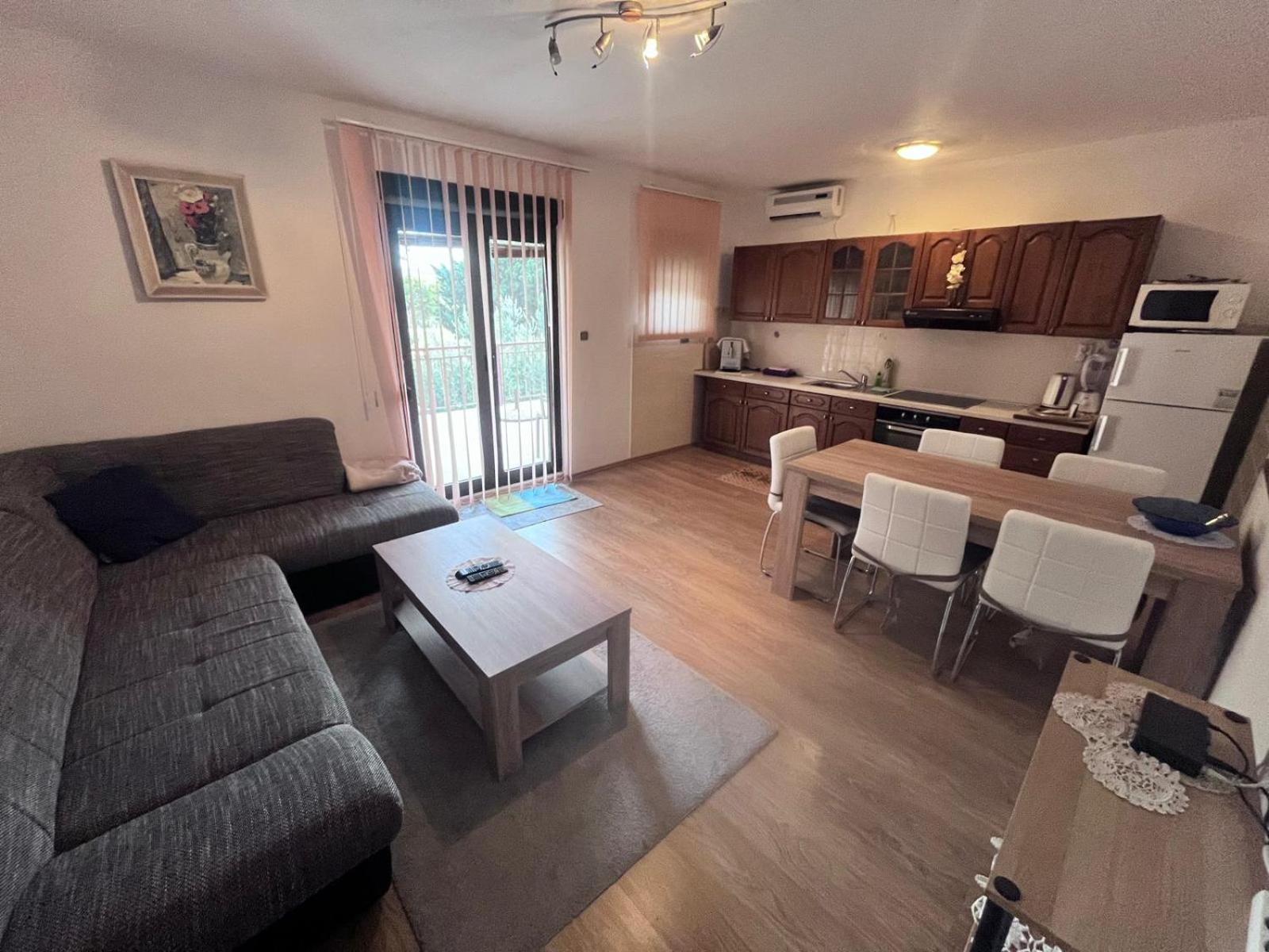 Residence- Apartment Moja Baki