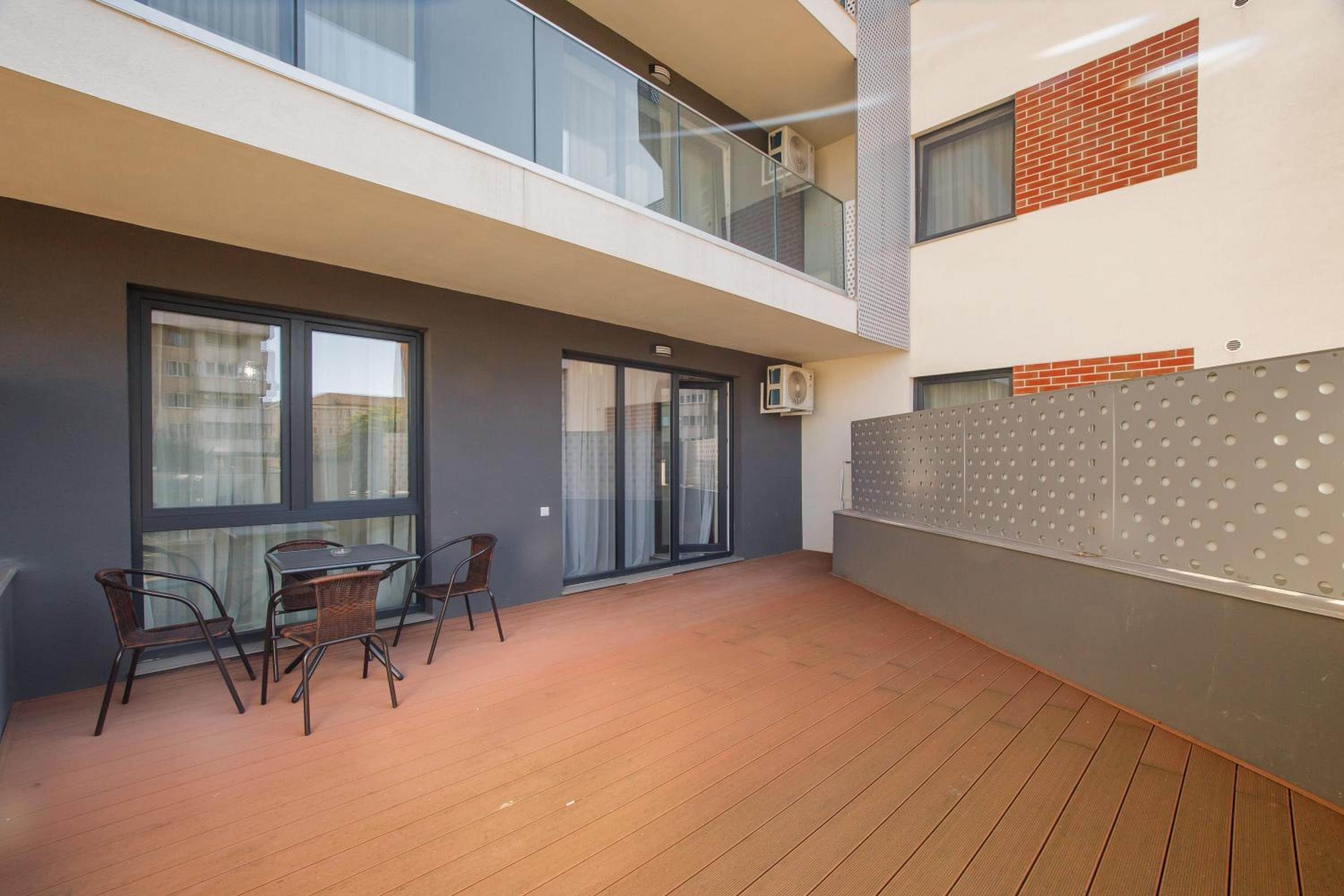 balance & terrace