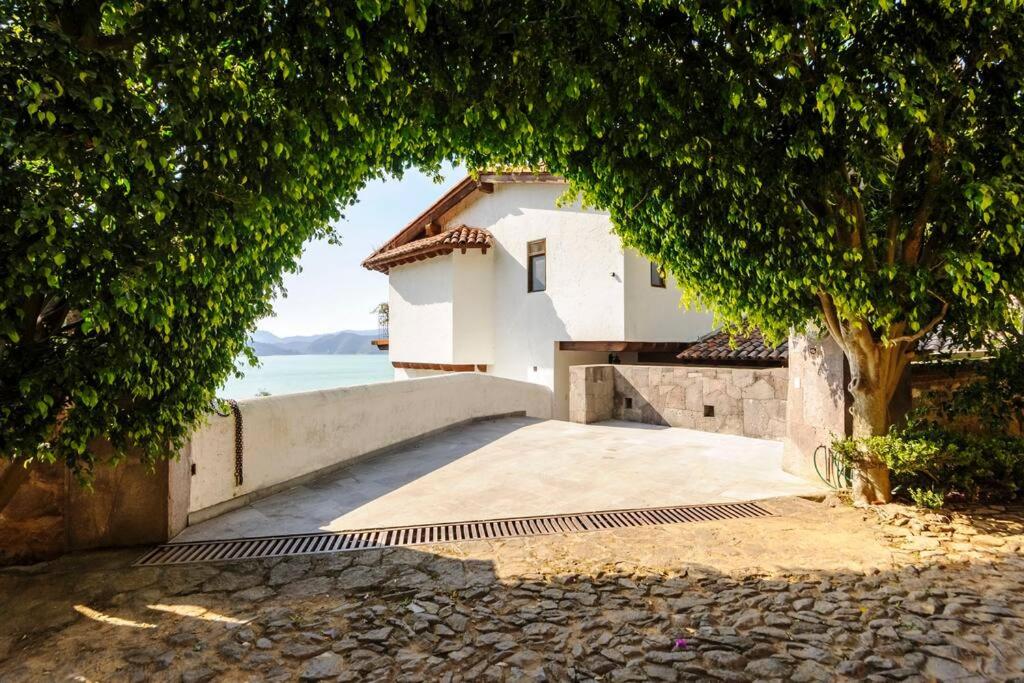 Casa Waleska With a view of Valle Lake view 5