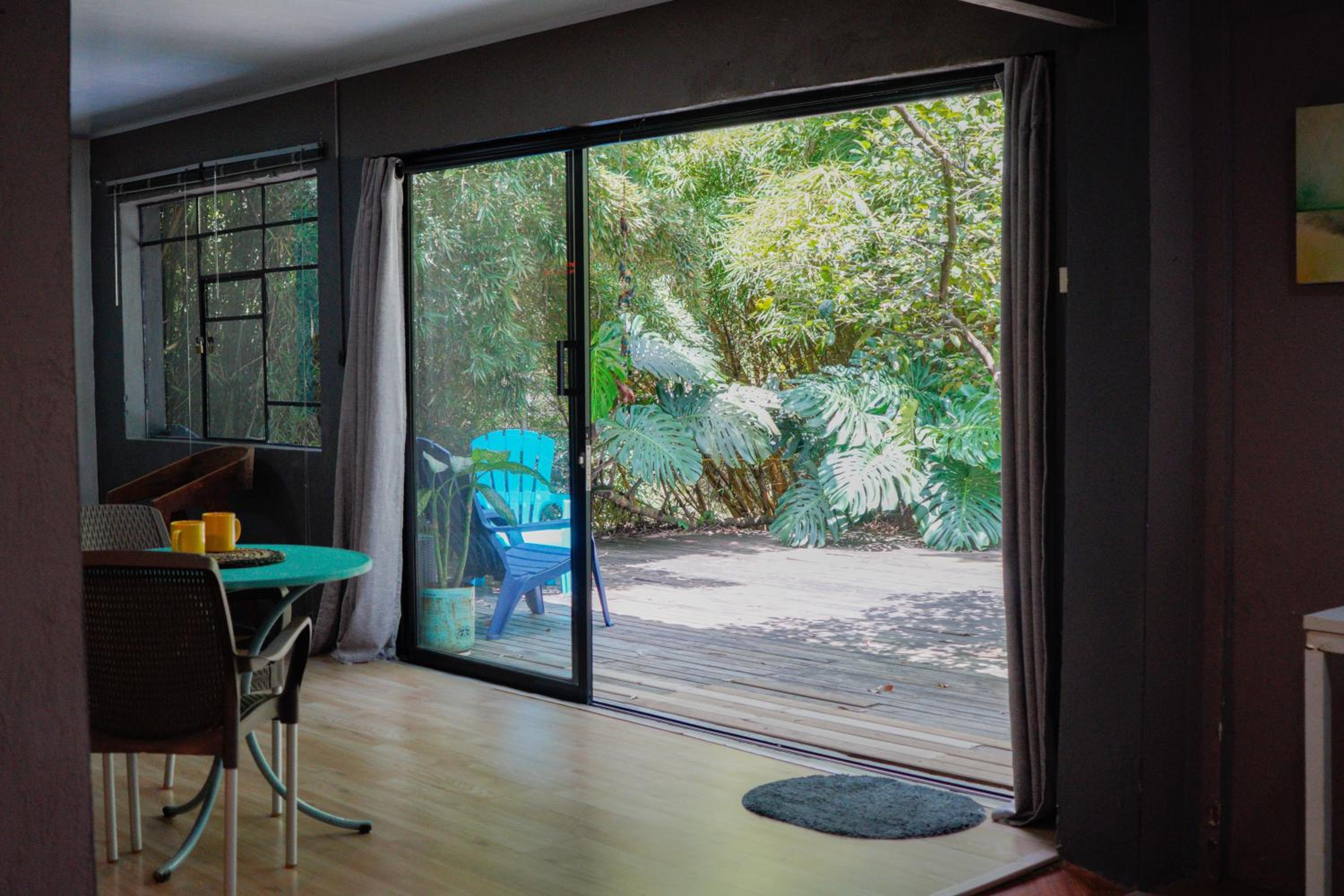 Central House in El Poblado surrounded by nature