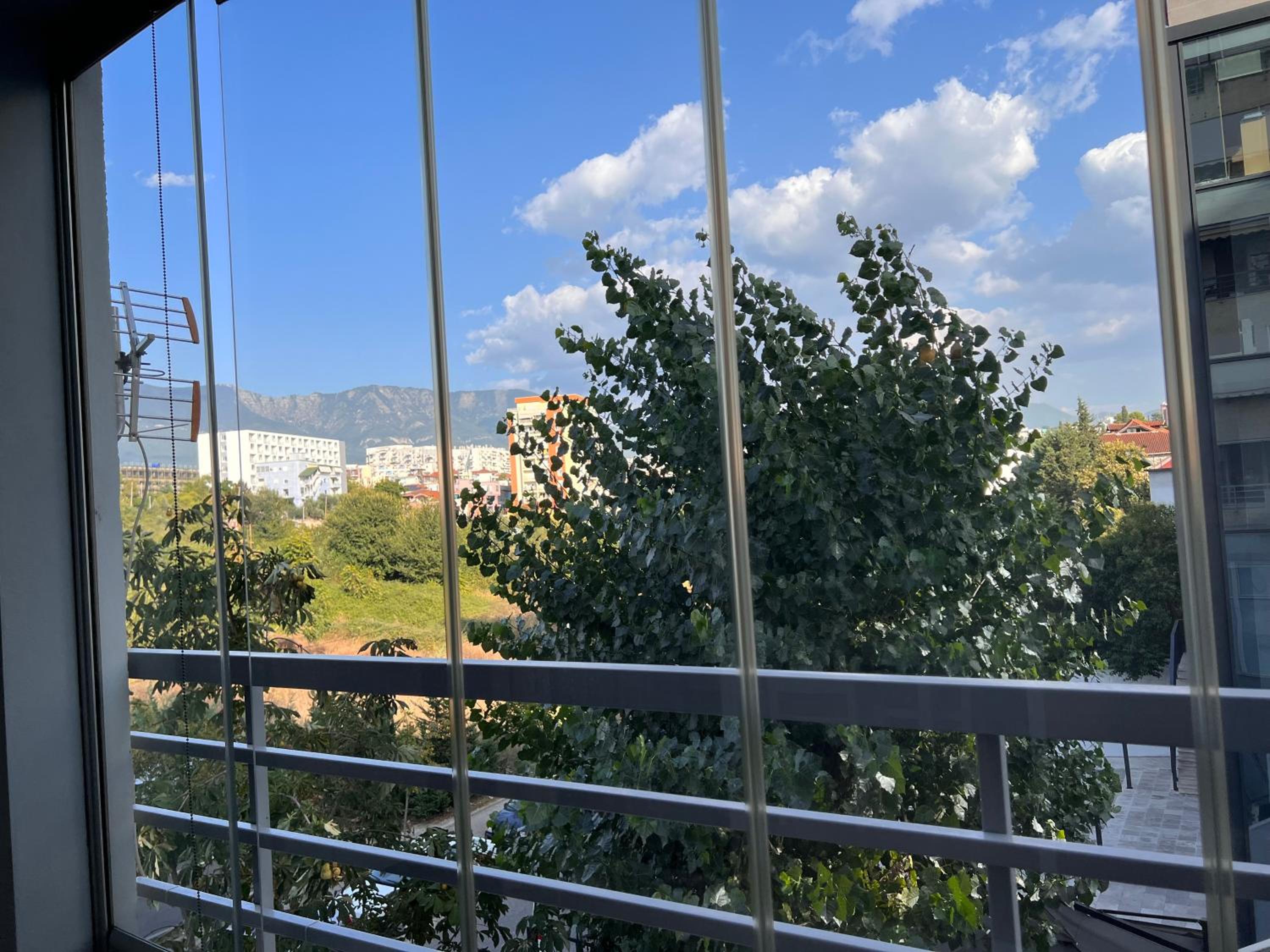 Tirana Park Apartment