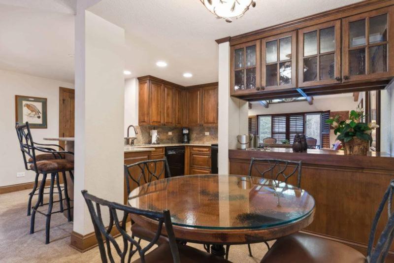 The Charter at Beaver Creek D470 - Property Image 7