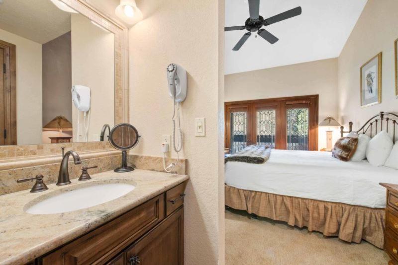The Charter at Beaver Creek D470 - Property Image 3