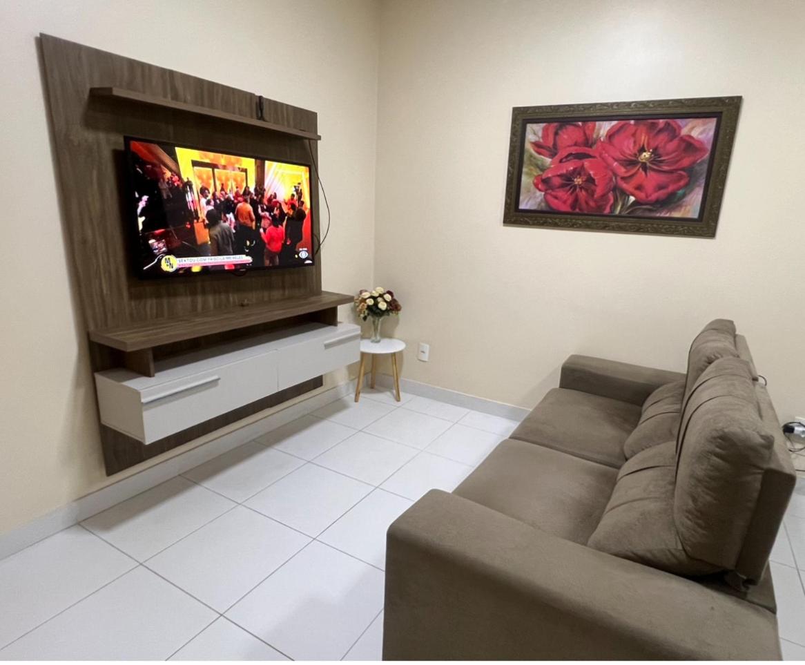 Apartamento em Belém do Pará-Próximo Mangueirão-Hangar-Parque shopping e Grão Pará-Aeroporto-Portaria 24h-Garagem-2 Andar escadas