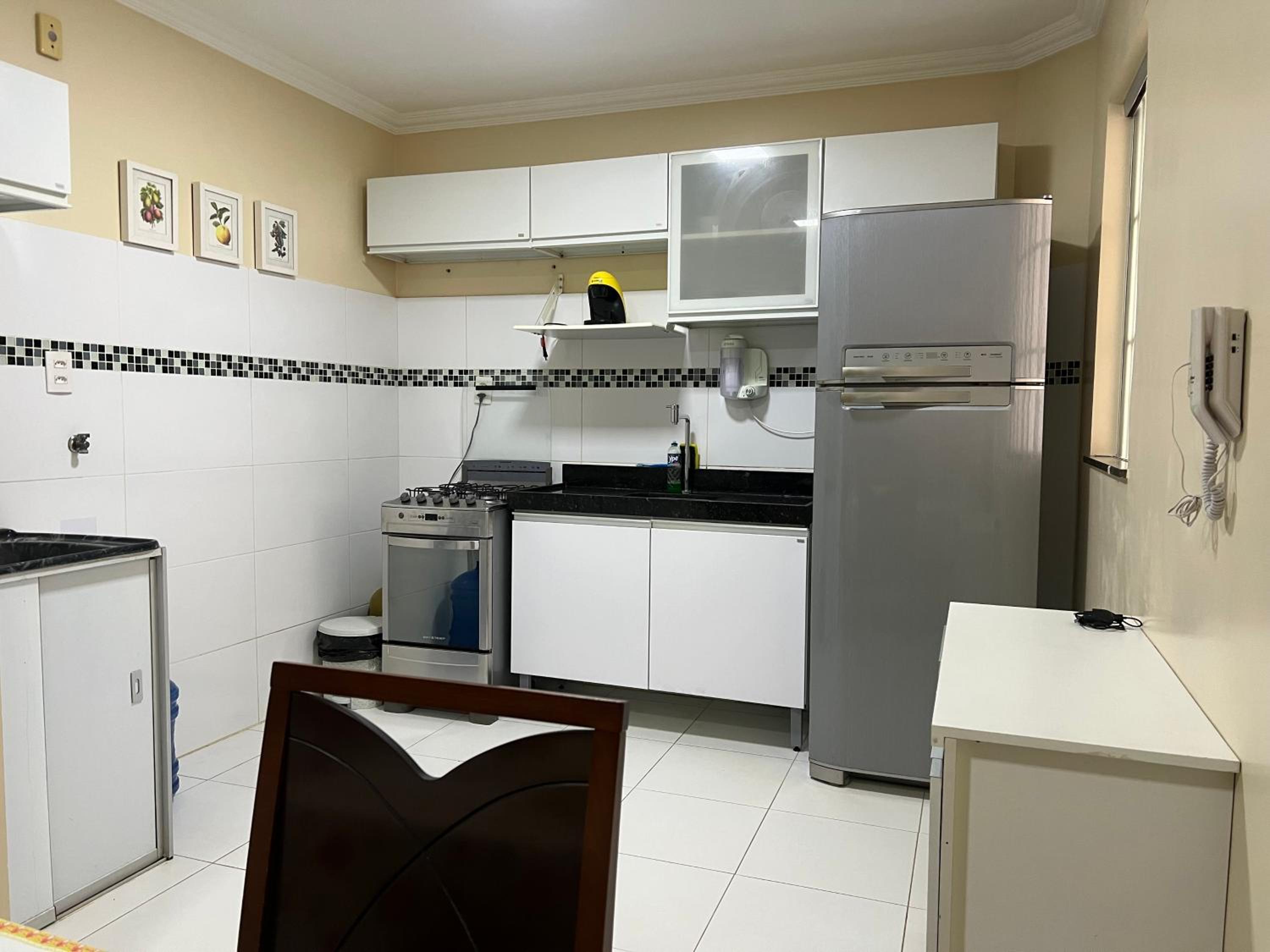 Apartamento em Belém do Pará-Próximo Mangueirão-Hangar-Parque shopping e Grão Pará-Aeroporto-Portaria 24h-Garagem-2 Andar escadas