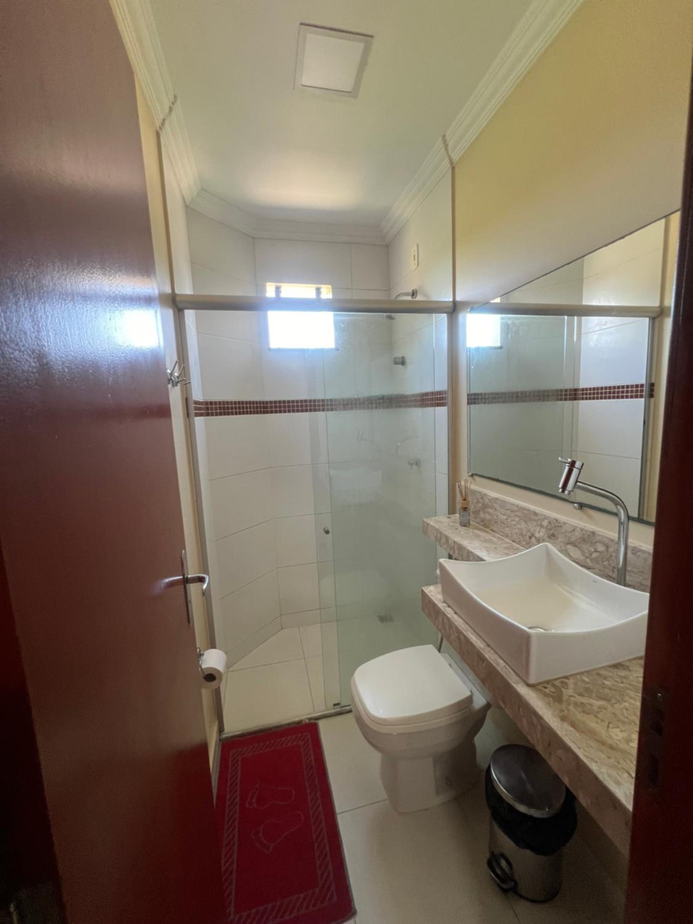 Apartamento em Belém do Pará-Próximo Mangueirão-Hangar-Parque shopping e Grão Pará-Aeroporto-Portaria 24h-Garagem-2 Andar escadas