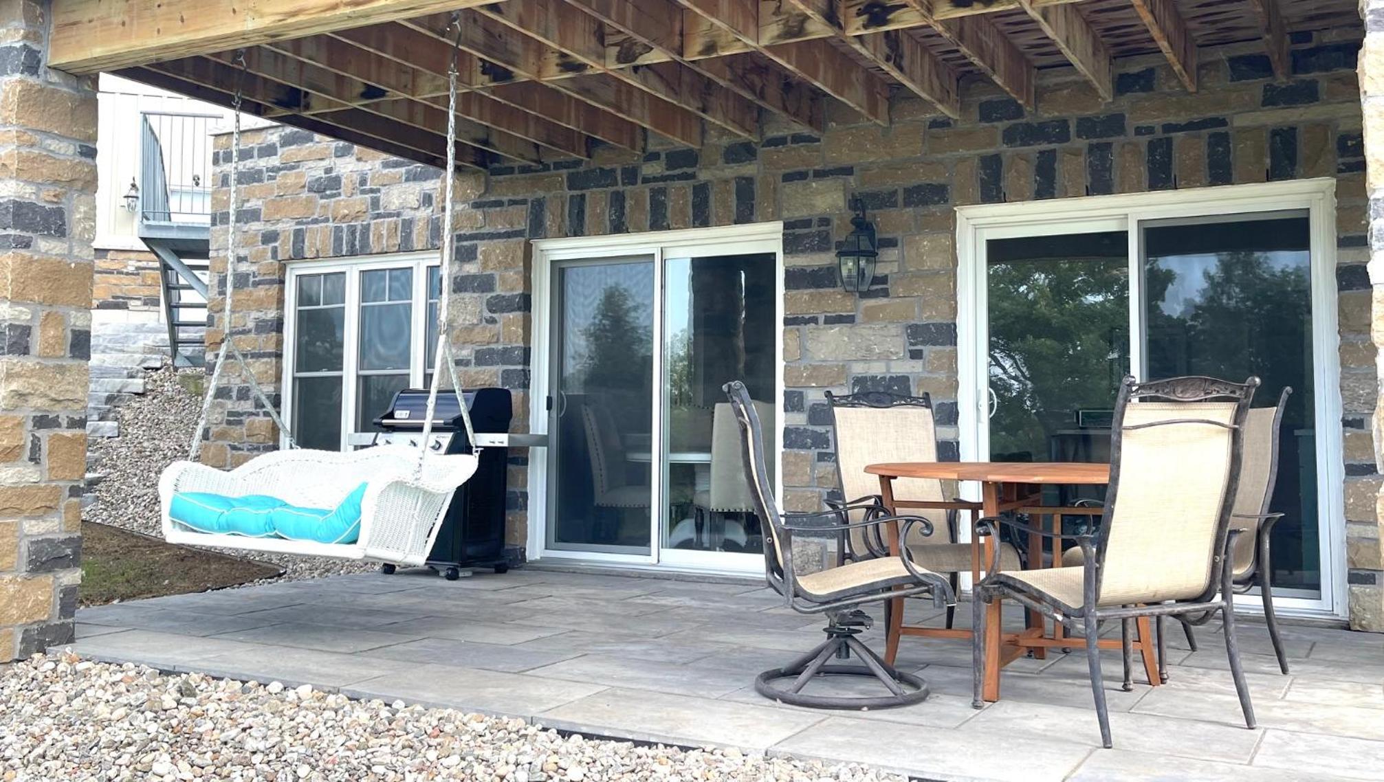 Lakeside Maison