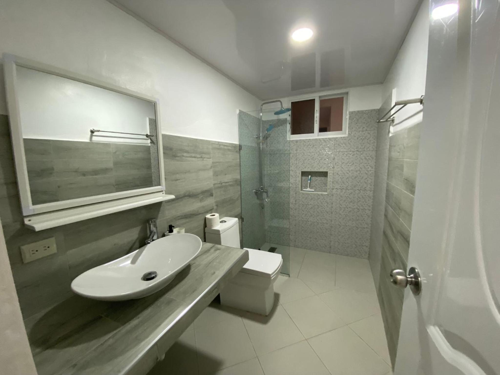 1BR Suite at Villa Costa Verde near Playa Cofresi, Puerto Plata, with a pool, balcony and a rooftop terrace view 3