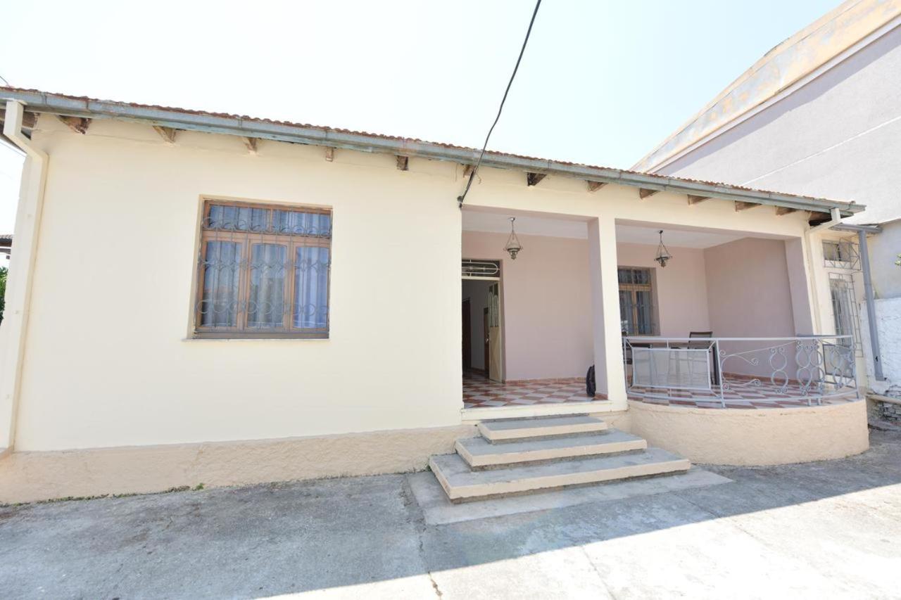Fishta Villa and Apartments