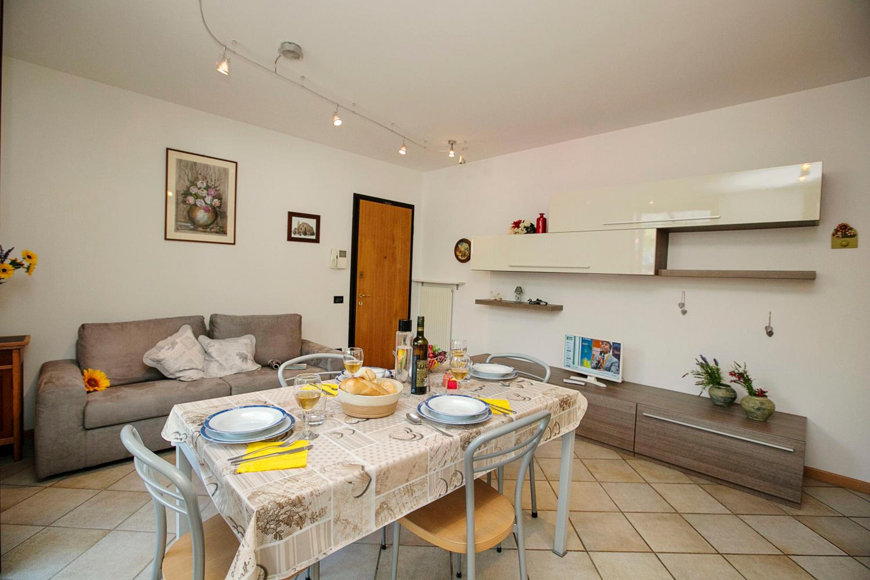 Appartamento Lara - Happy Rentals view 2