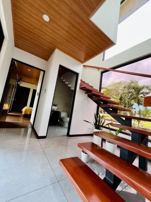 VillaVerde Beach House