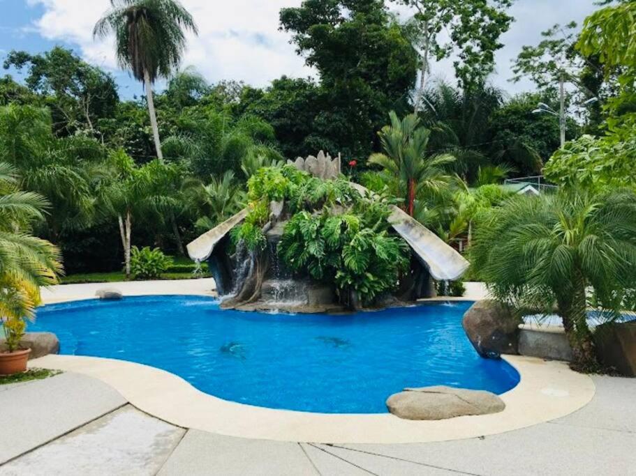 VillaVerde Beach House