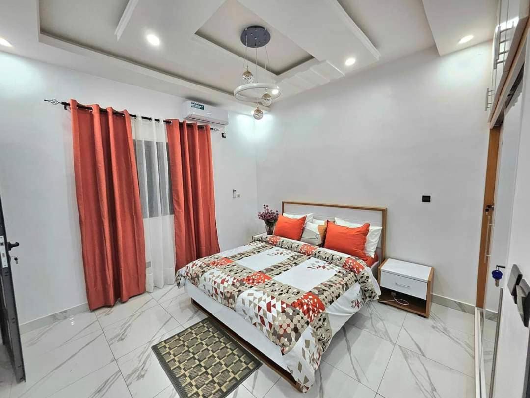 Elishama villa