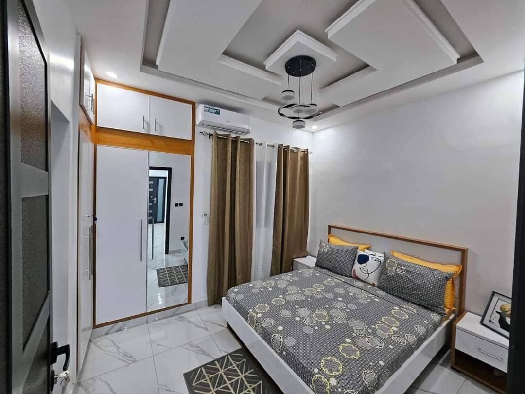 Elishama villa