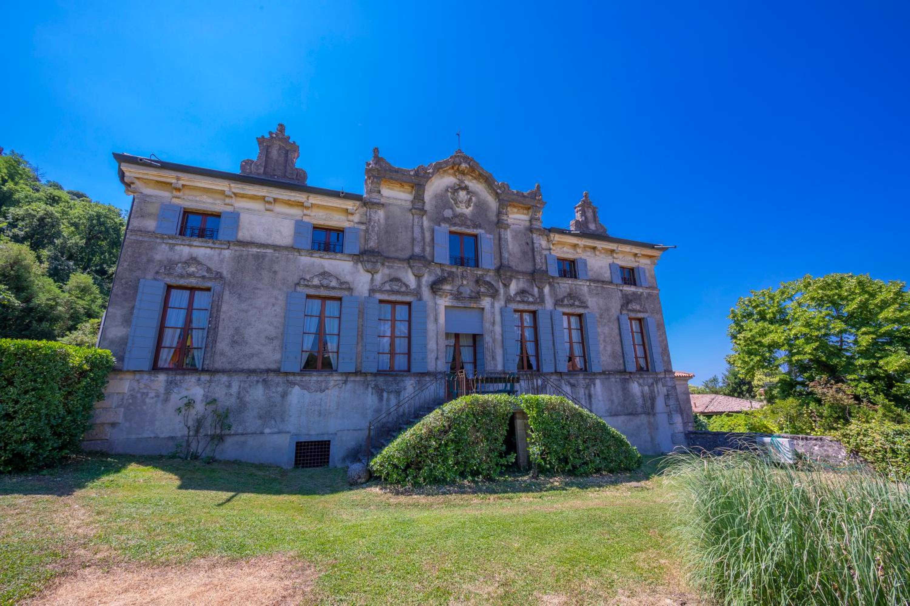 Villa Faccioli Deodara With Shared Pool - Happy Rentals, photo 30