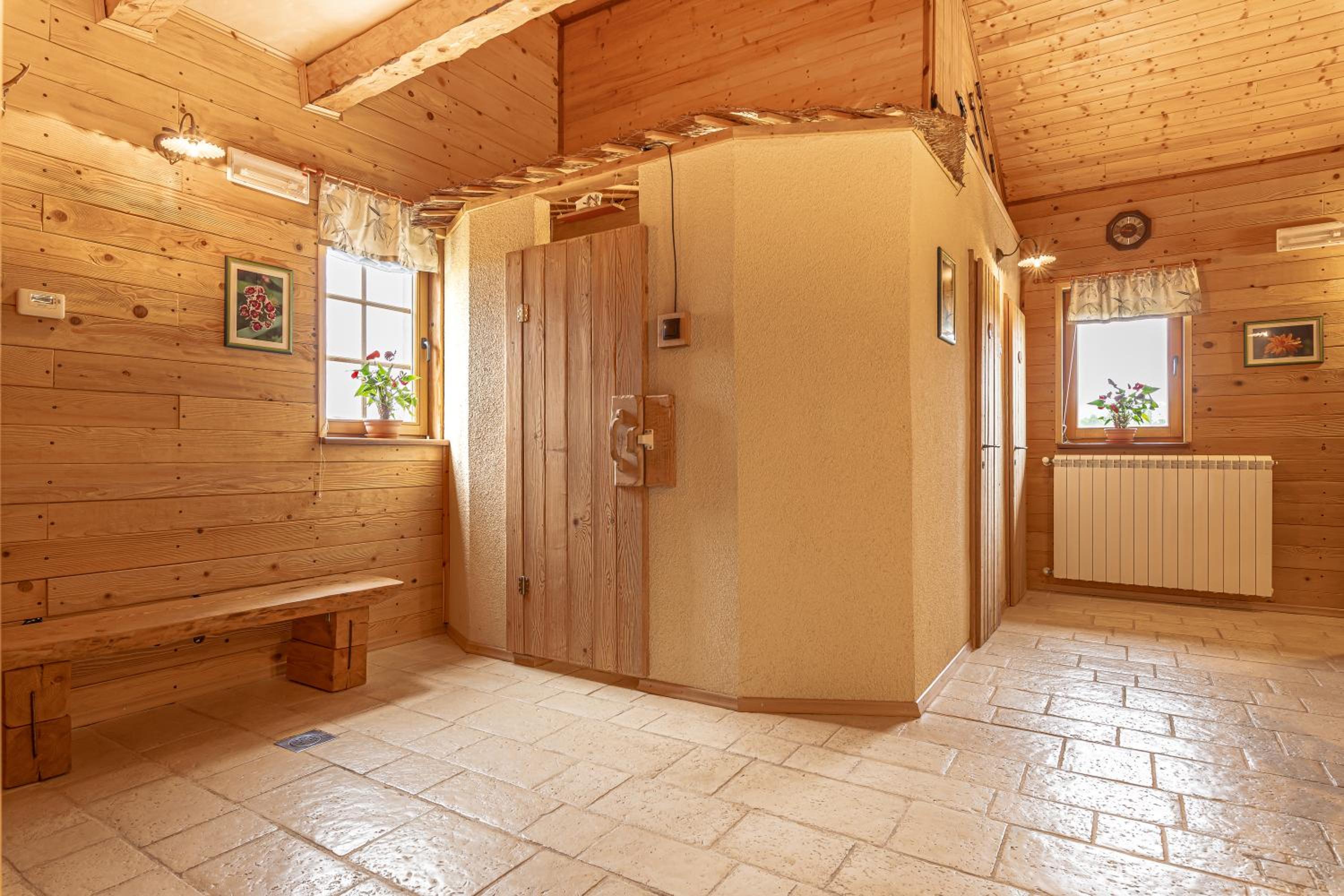 Pivka Na Meji Resort
