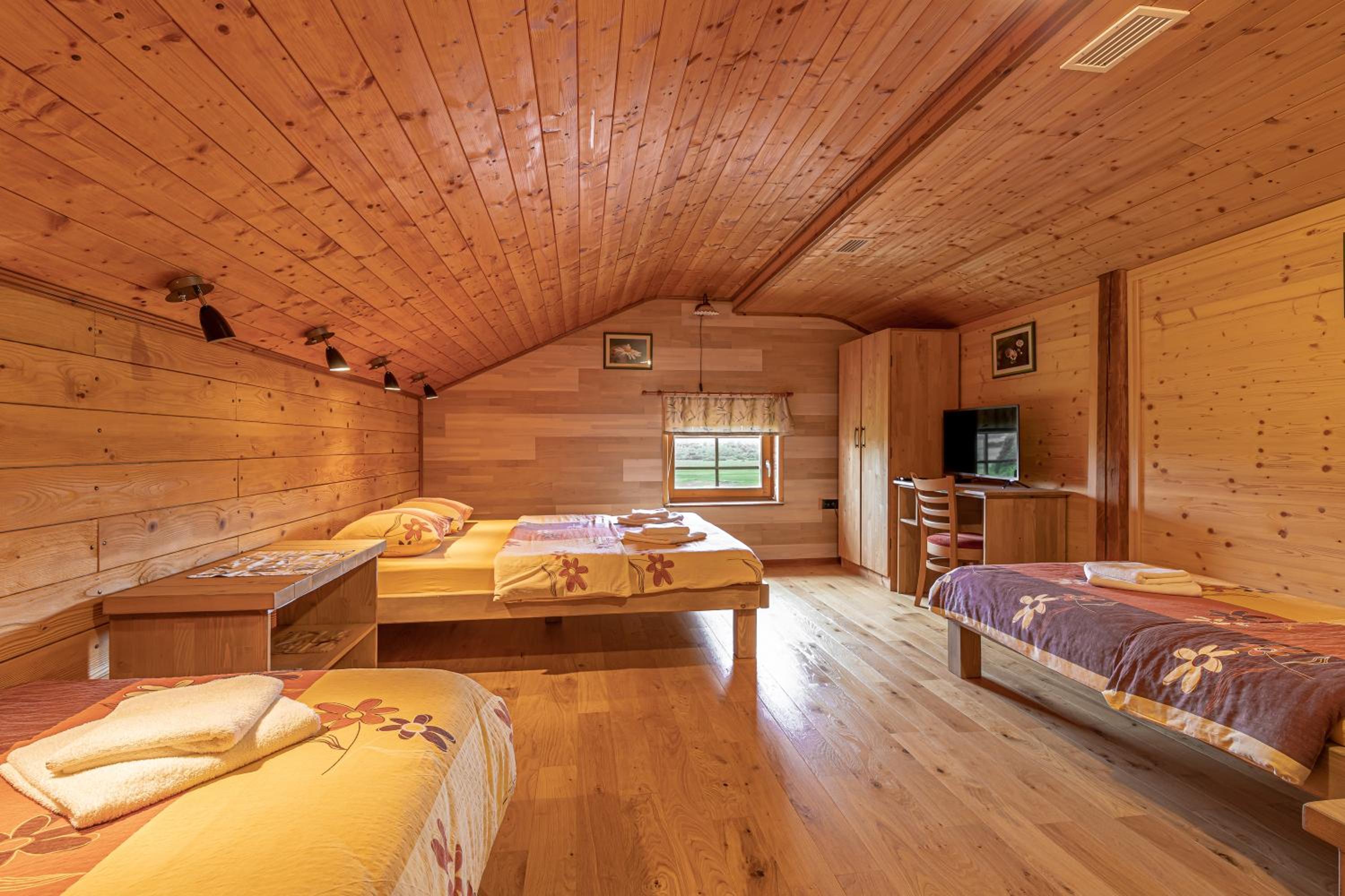 Pivka Na Meji Resort, photo 18