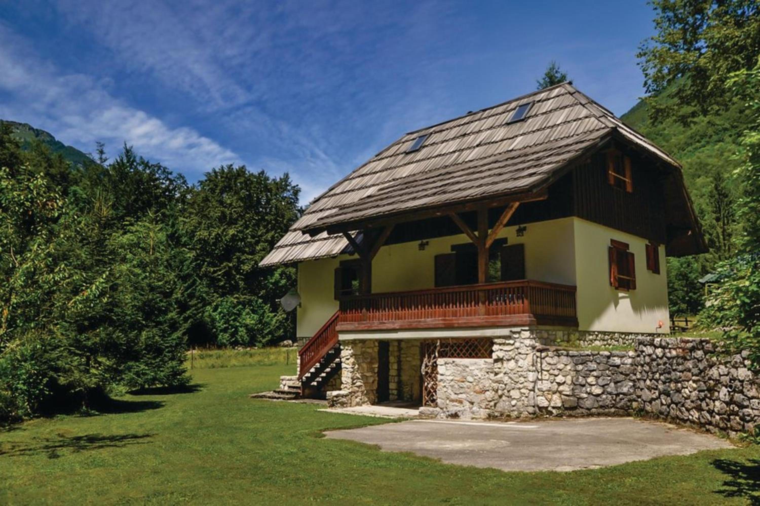 Chalet Primus Near Soča Gorge - Happy Rentals view 2