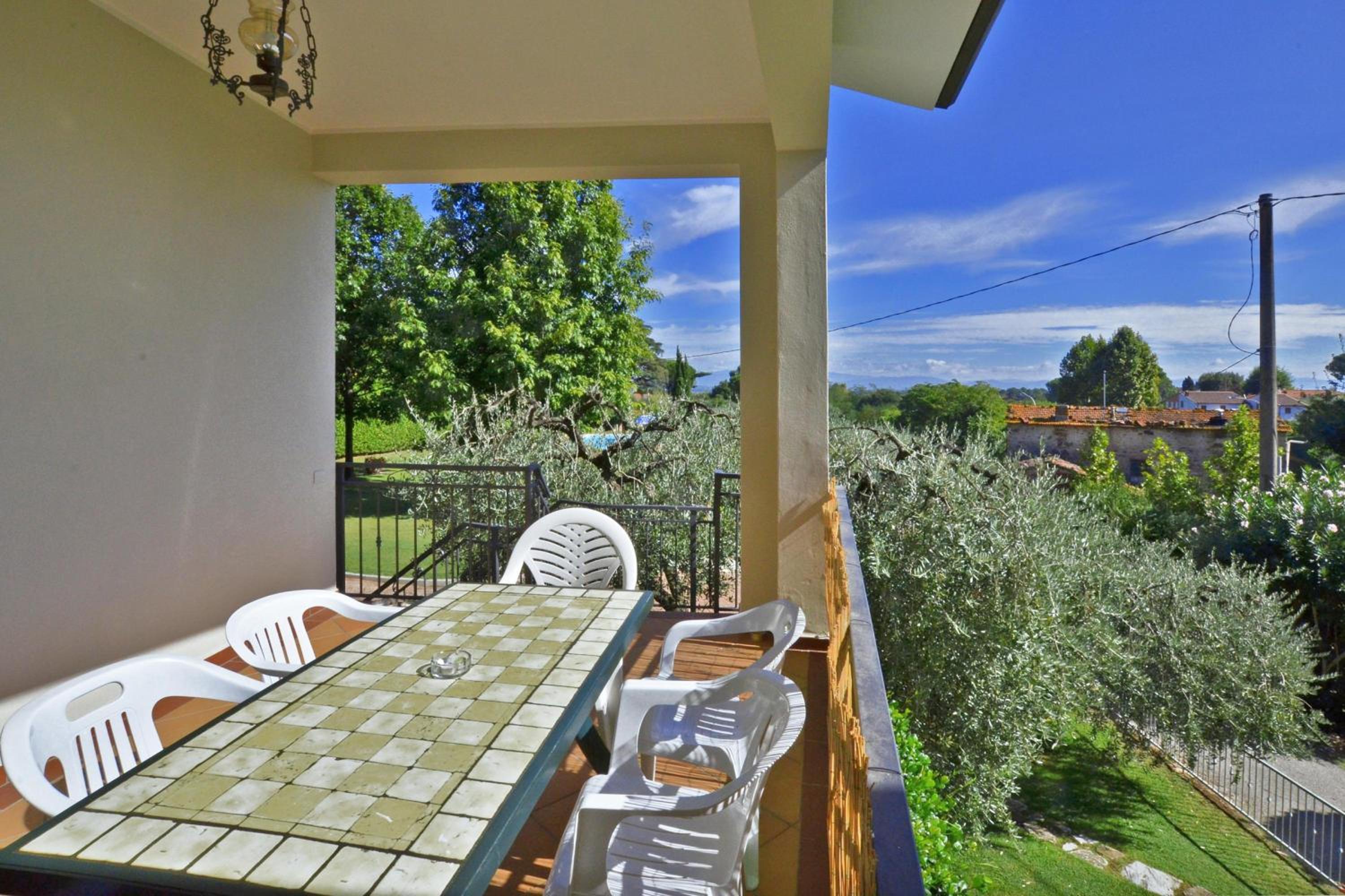 Casa Andreini - Happy Rentals view 5