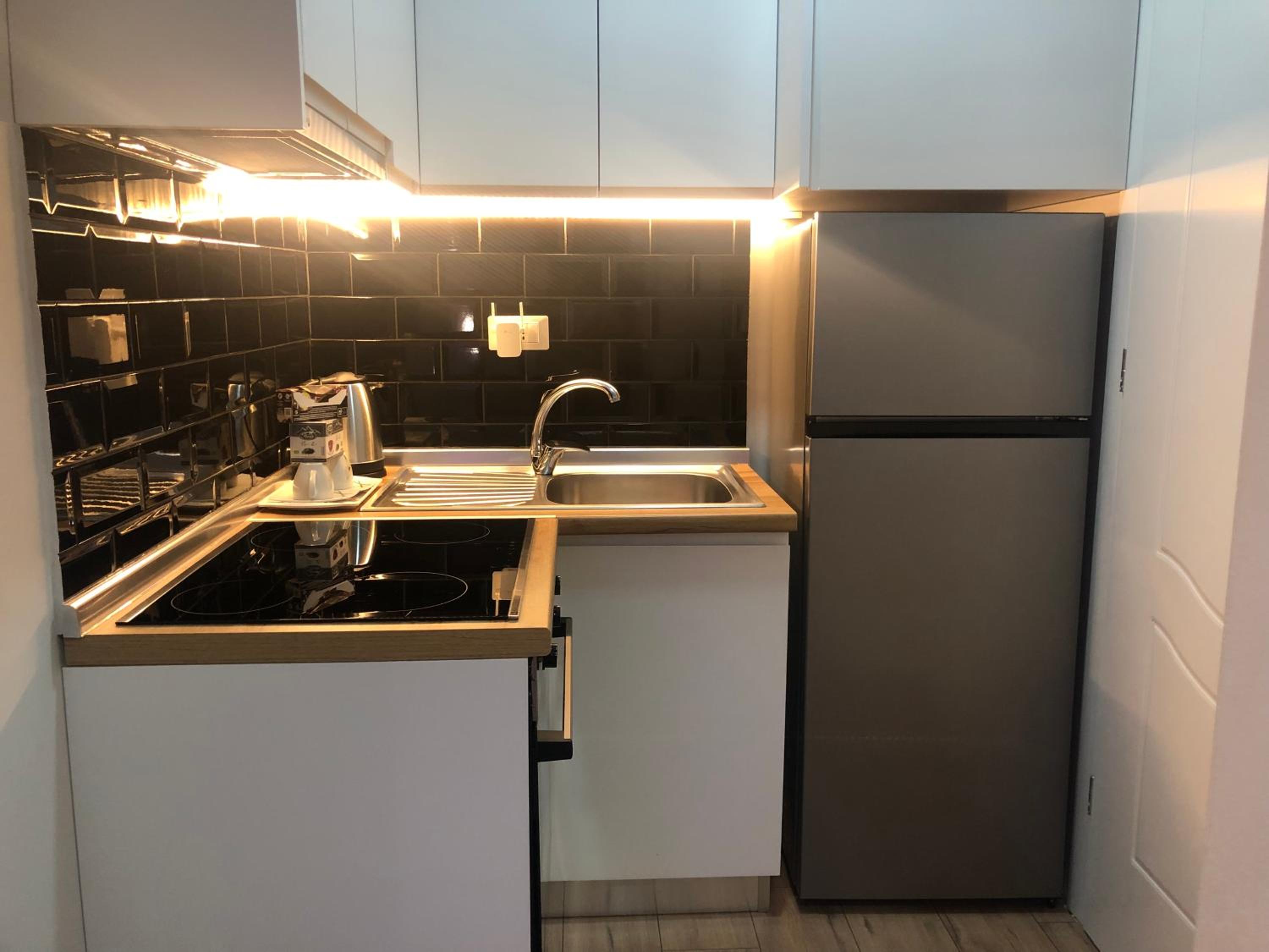 Deluxe Apartment In City Center