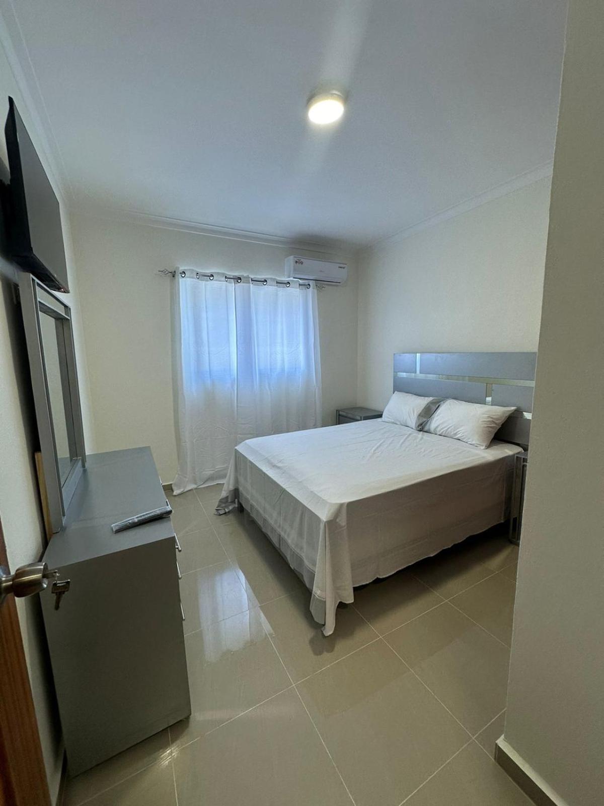 APARTAMENTO EN BOCA CHICA AQuA BLUE 2 view 4
