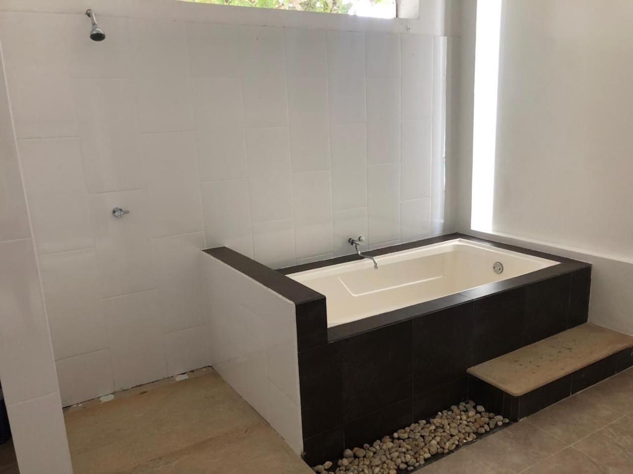 Oasis de Lujo en Girardot con piscina y muelle privado