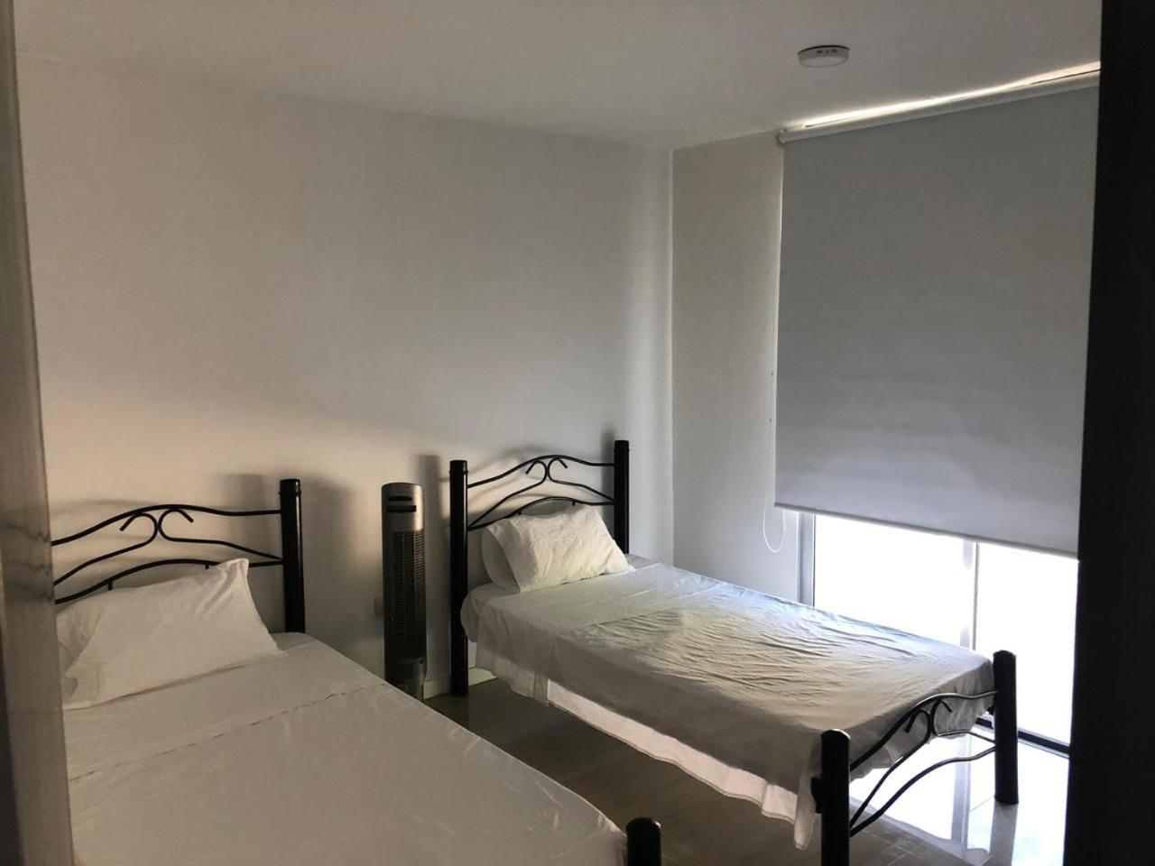 Oasis de Lujo en Girardot con piscina y muelle privado