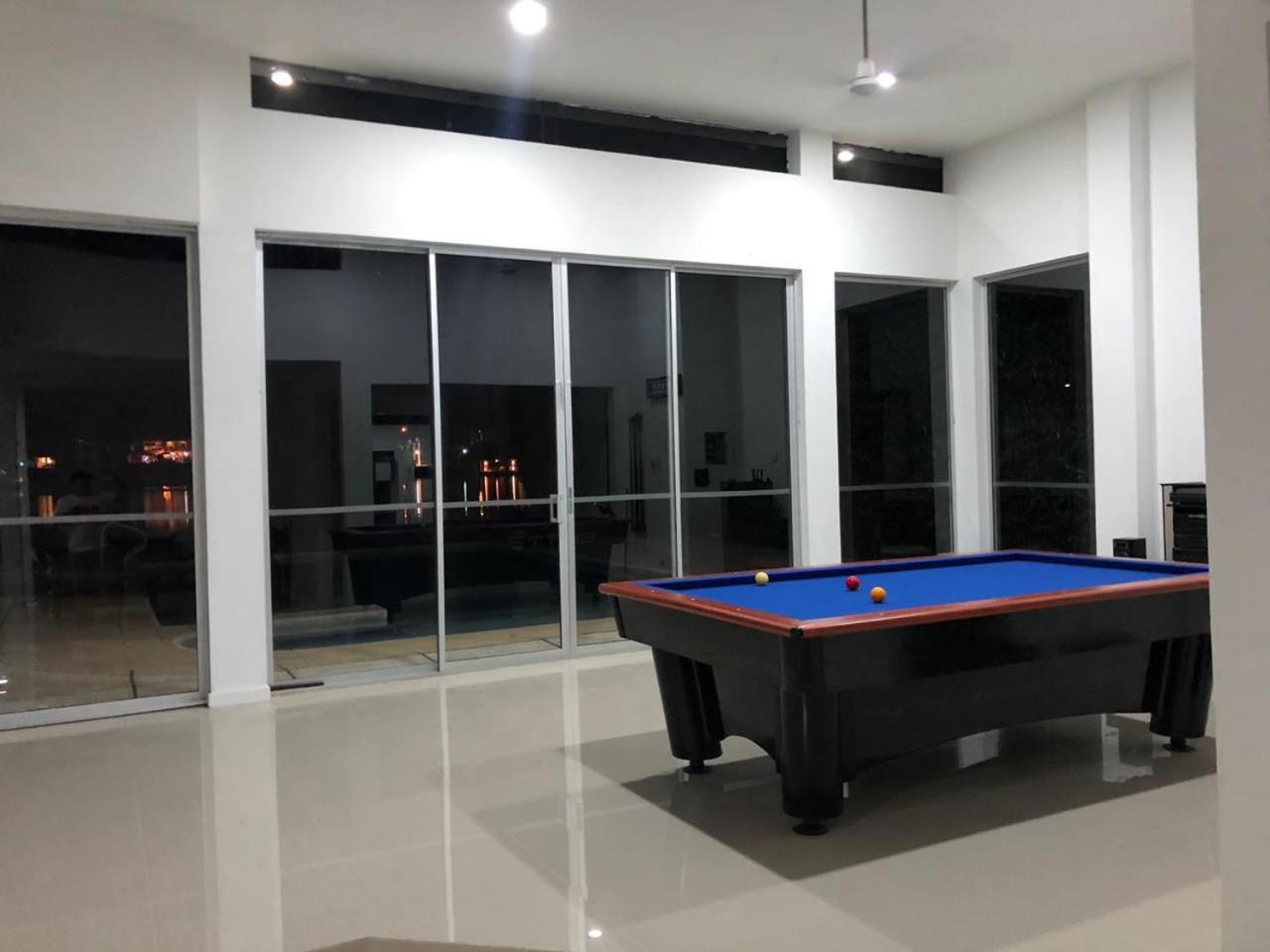 Oasis de Lujo en Girardot con piscina y muelle privado