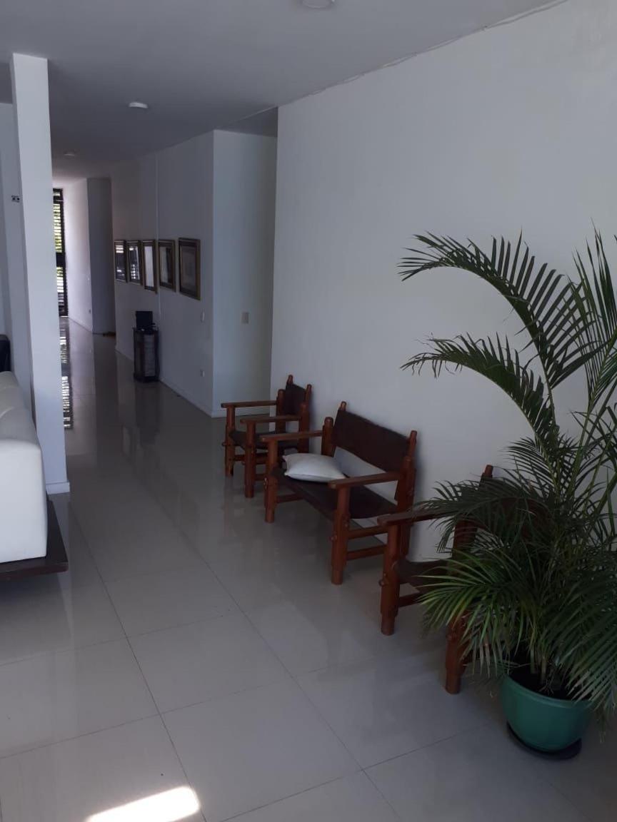Oasis de Lujo en Girardot con piscina y muelle privado