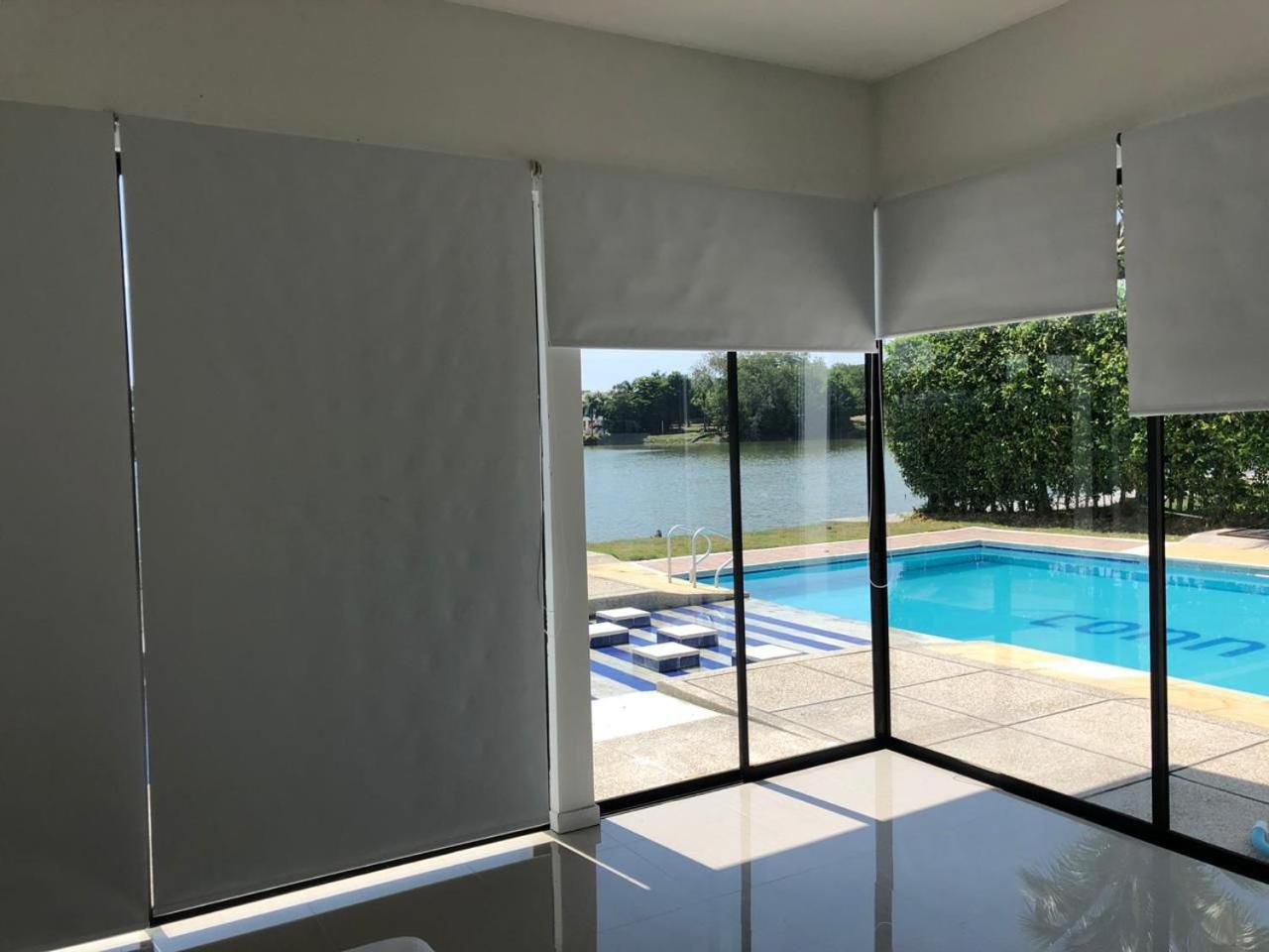 Oasis de Lujo en Girardot con piscina y muelle privado