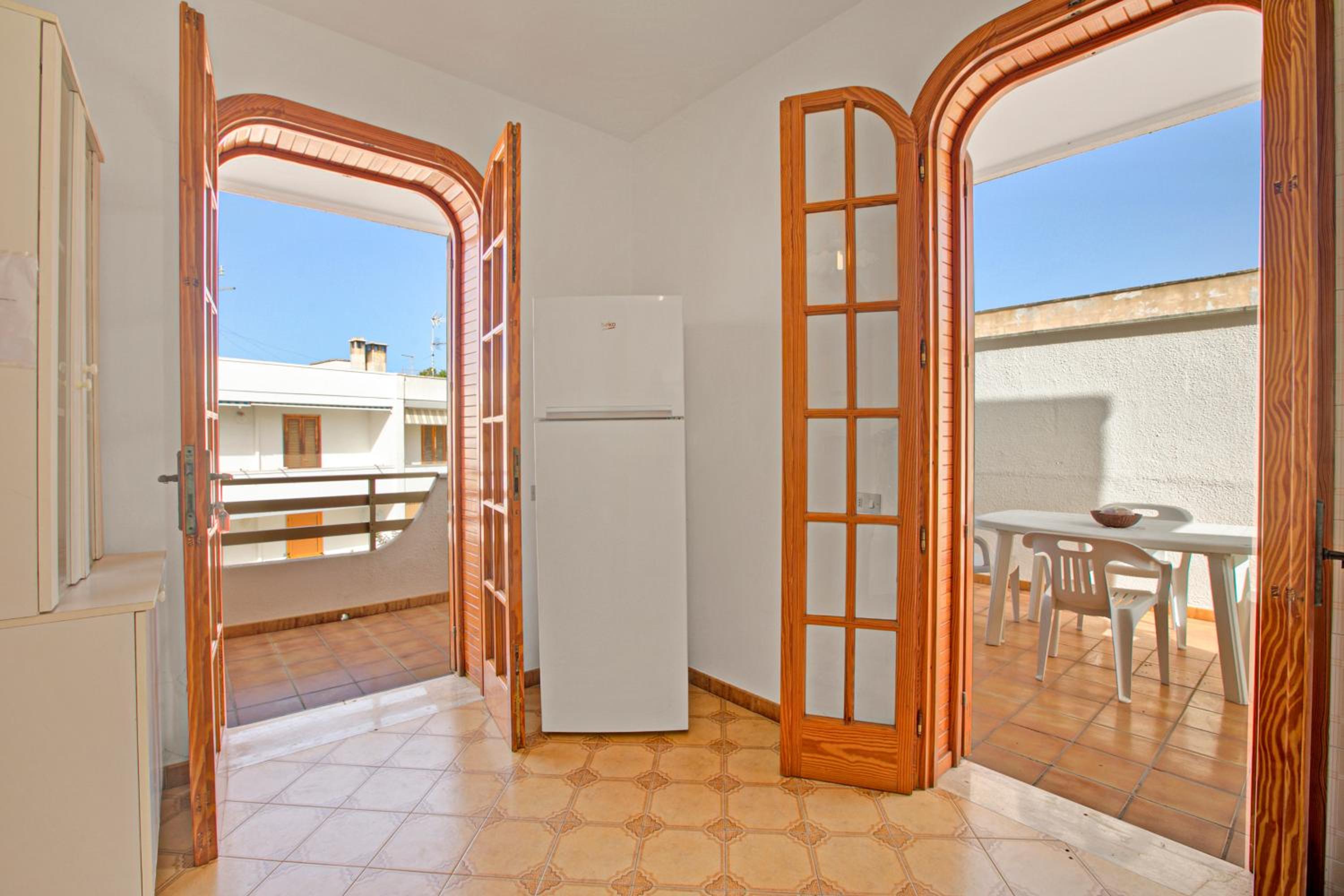 Casa Marangi 250 meters from the sea - Happy Rentals view 3