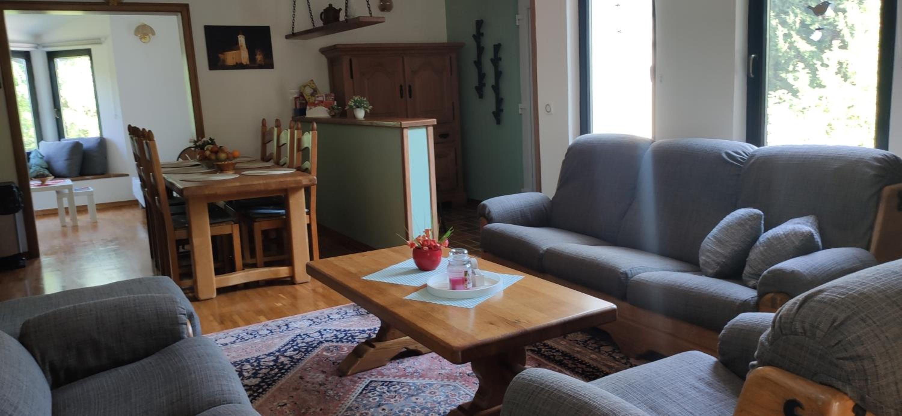 Villa Merkur Orahovica - Holiday Home with Pool and Indoor Jacuzzi view 3