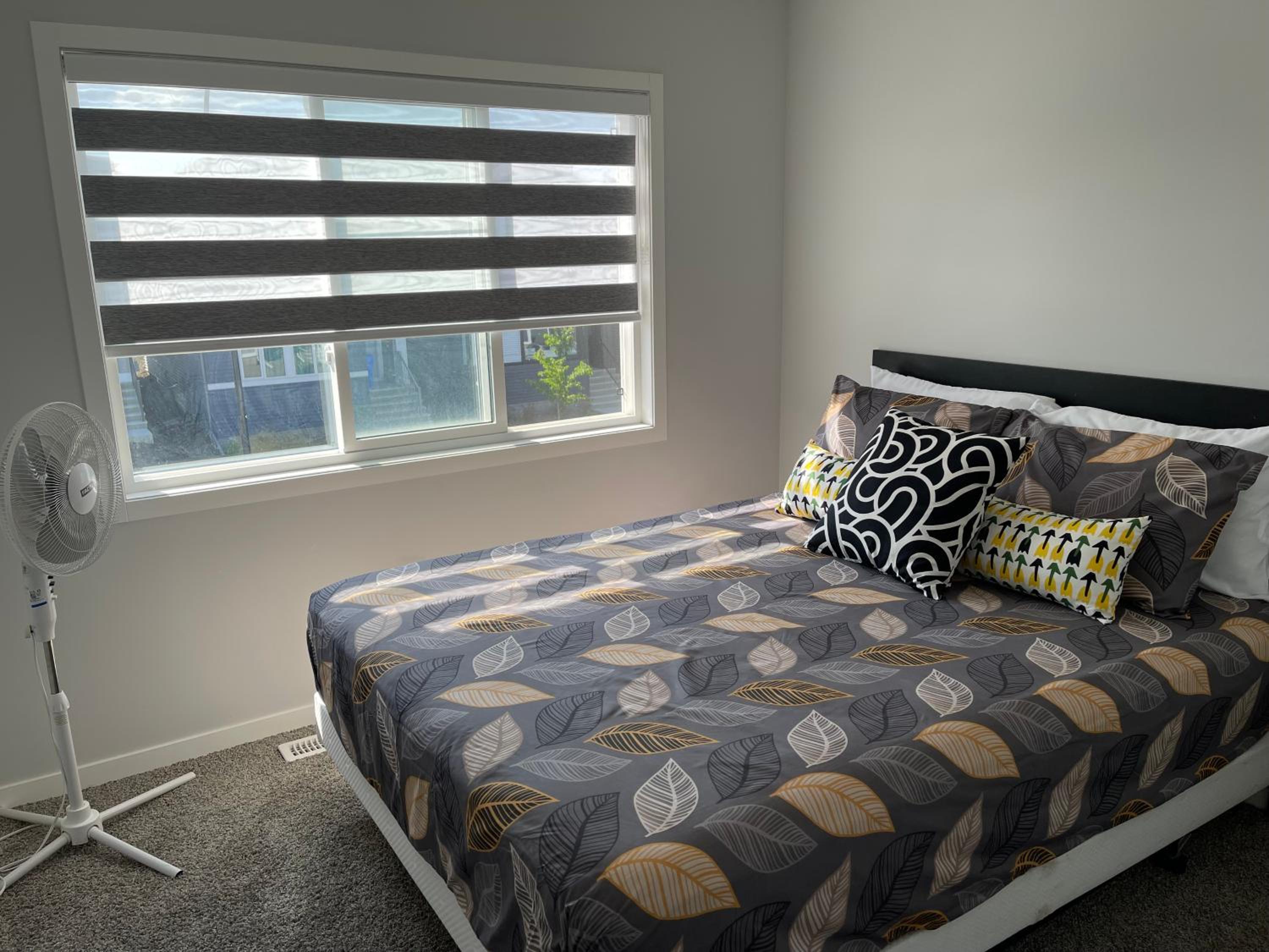 Beautiful and cozy room