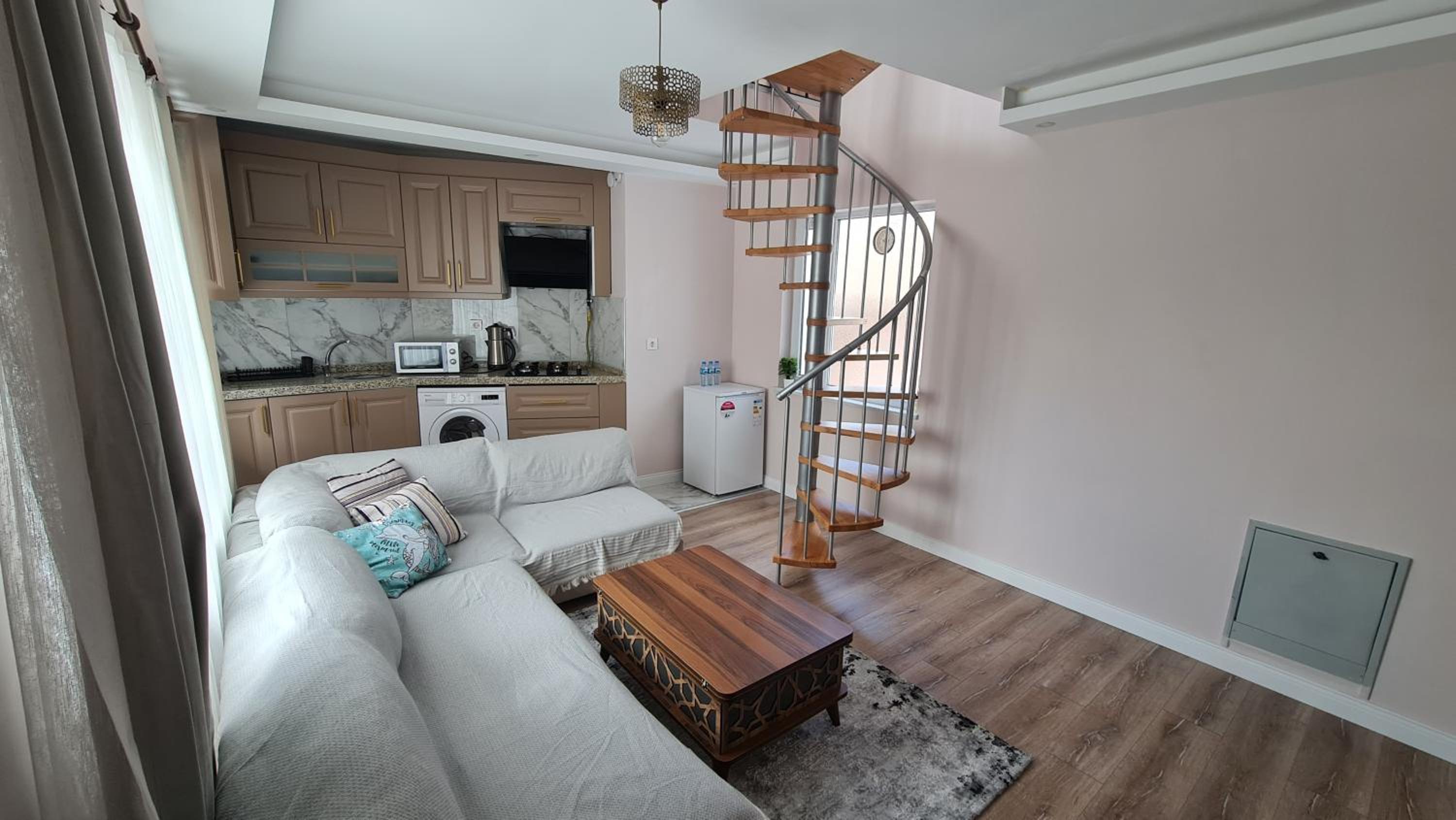 Cozy Duplex Next to Green Masjid