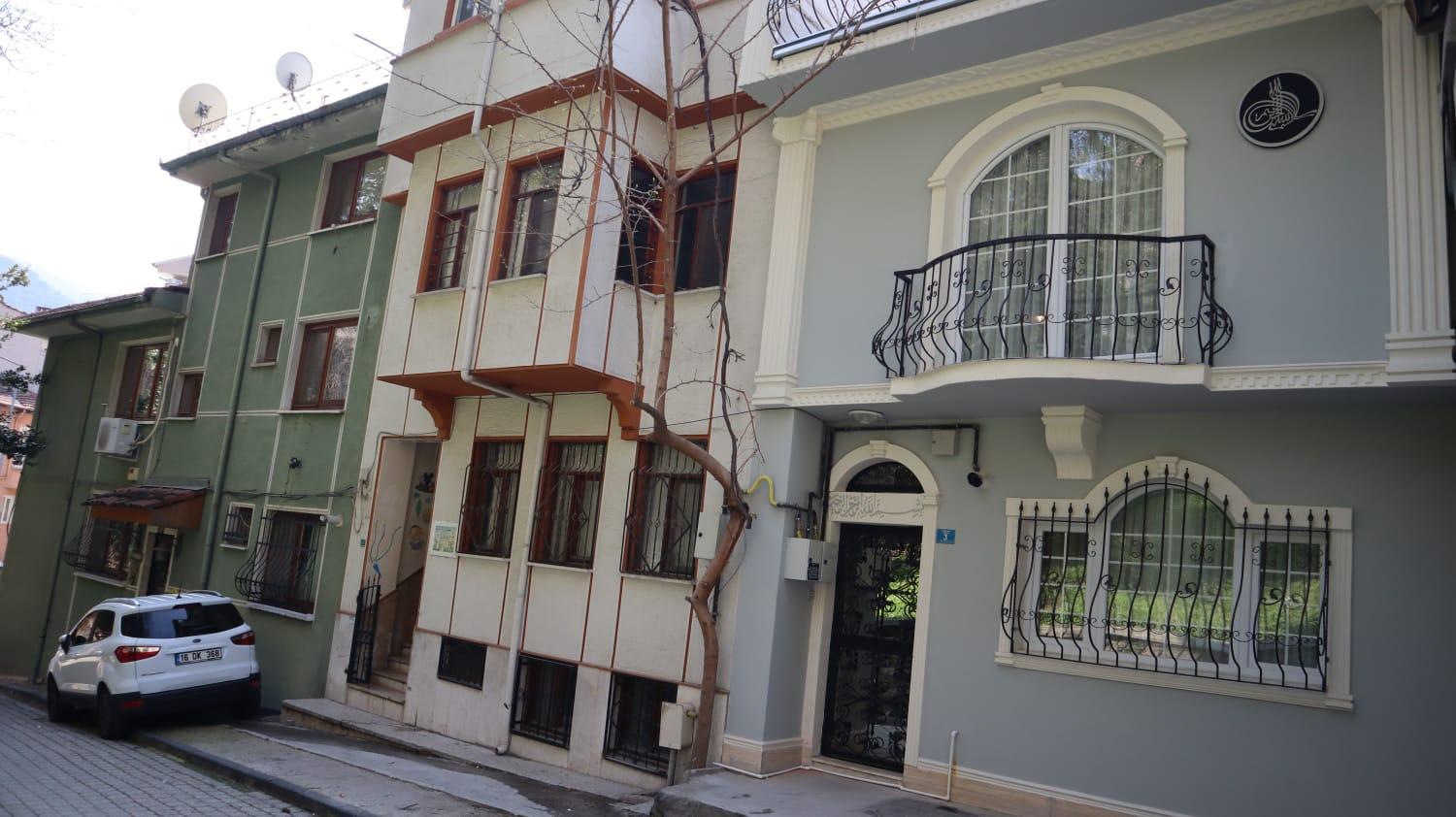 Cozy Duplex Next to Green Masjid