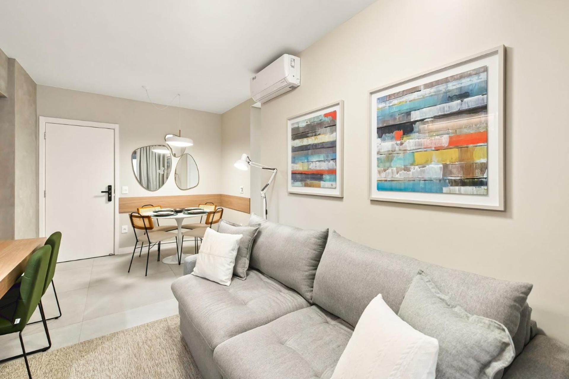 Apartamento Sensacional Novíssimo 67 mts e 2 quartos, para até 6 pessoas
