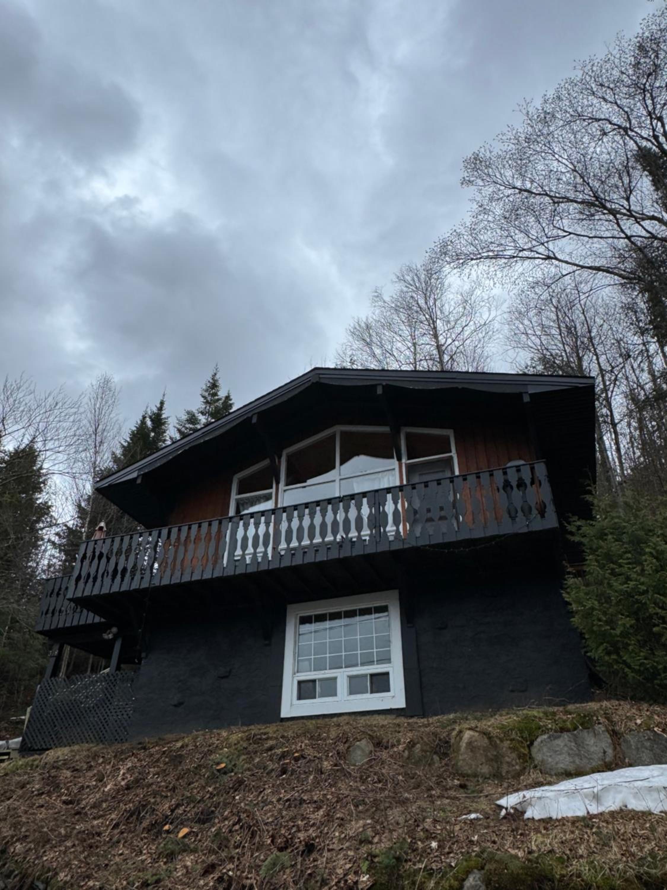 Chalet Alpin Suisse Au Bord Du Lac