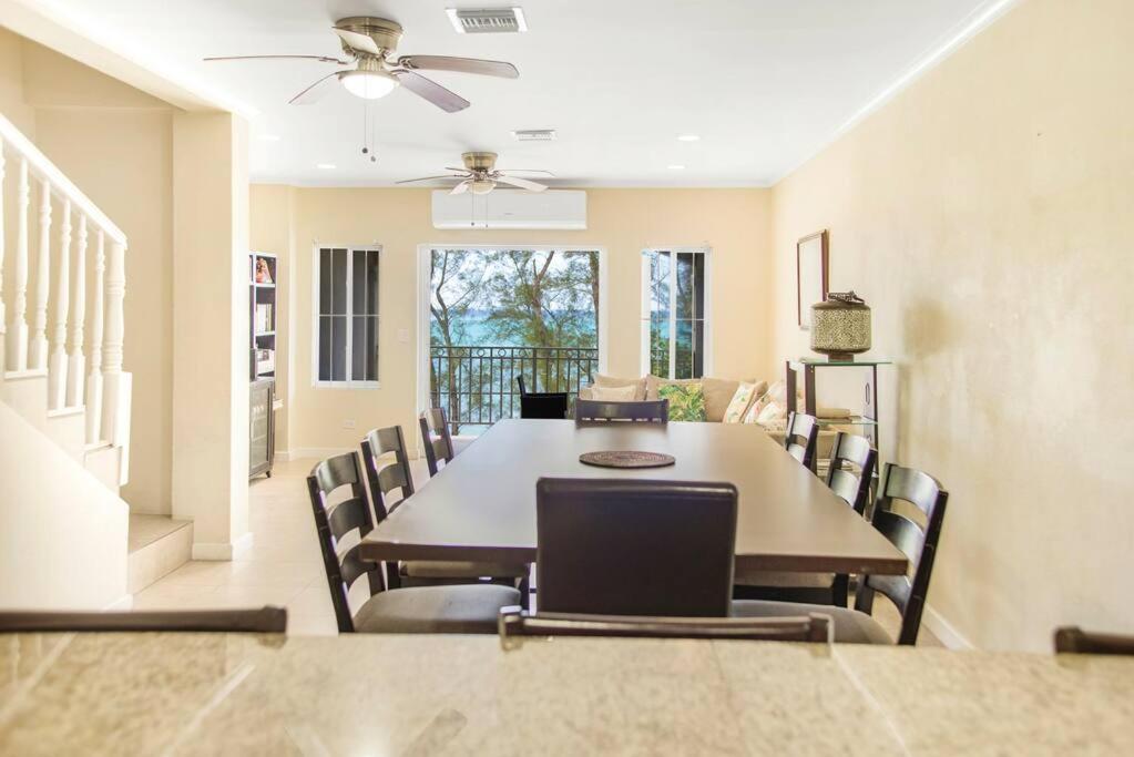 NEW Ocean view Apt Beach Access