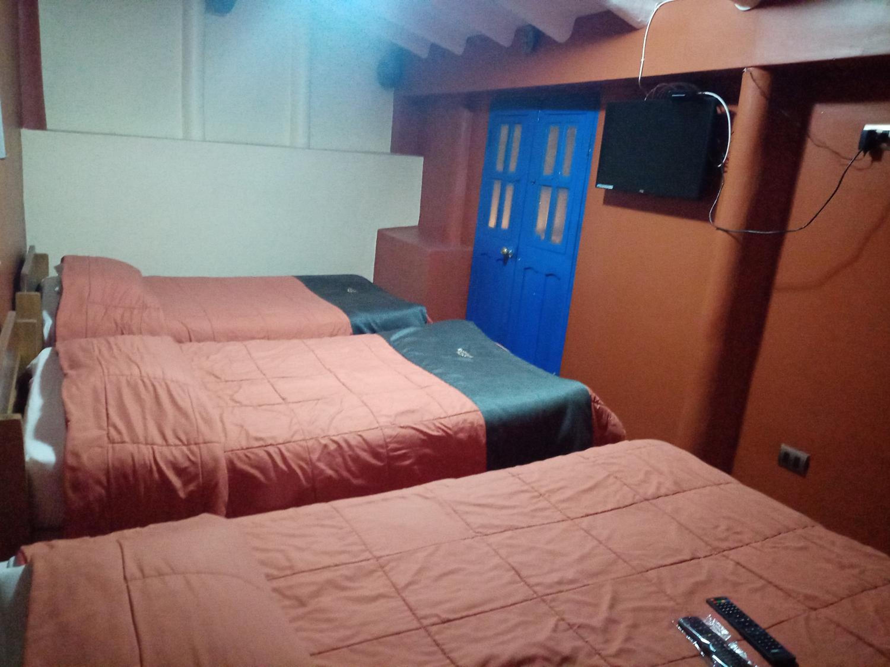 Hostal Will house view 4