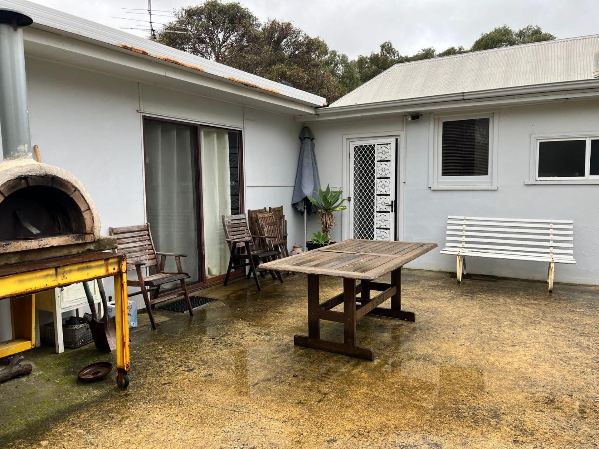 51 Wattle Flat Road