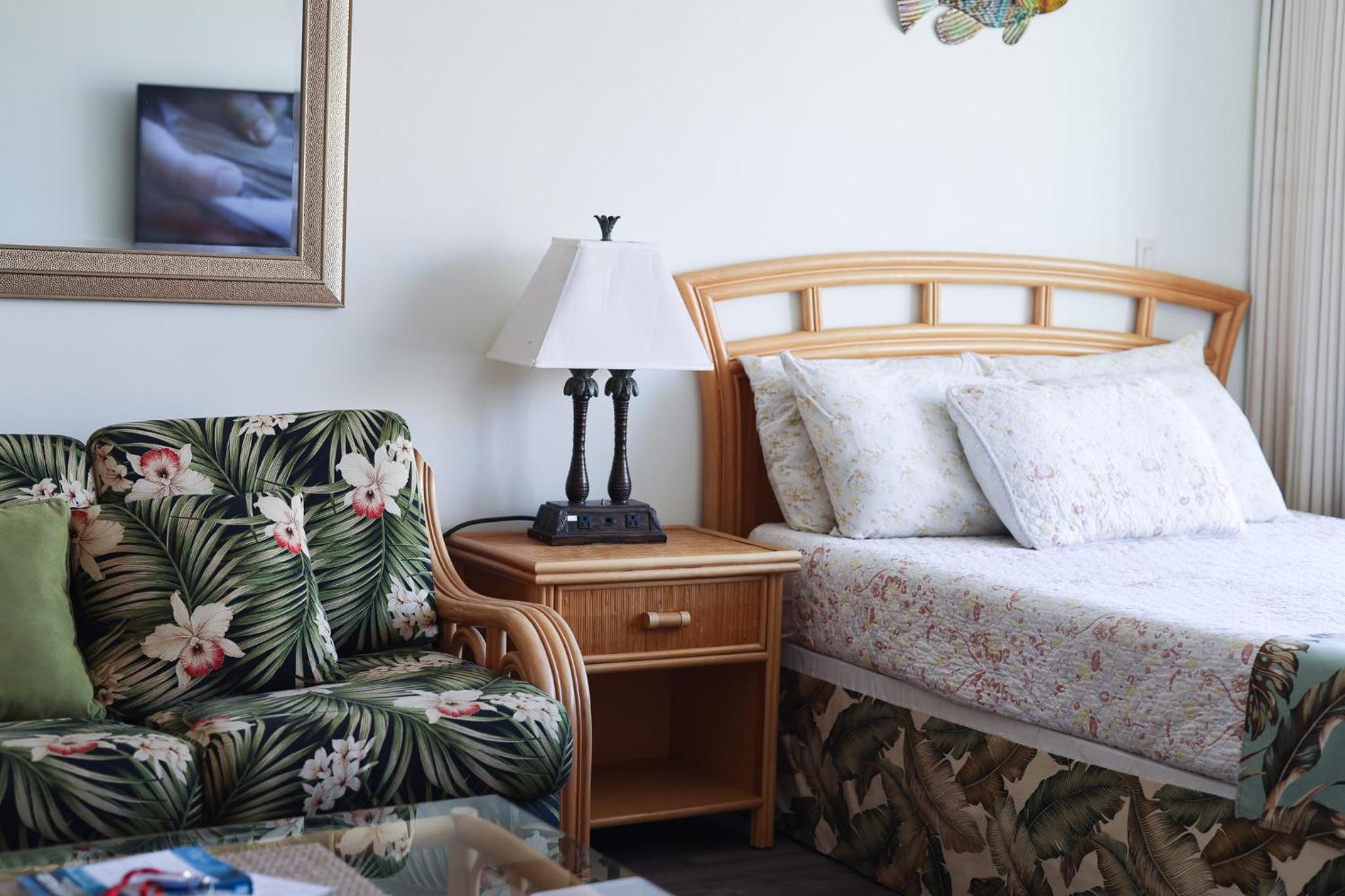 Tropical Studios at Marine Surf Waikiki - FREE PARKING - BEST LOCATION - FULL KITCHEN - SWIMMING POOL 照片第 230 張,共 263 張