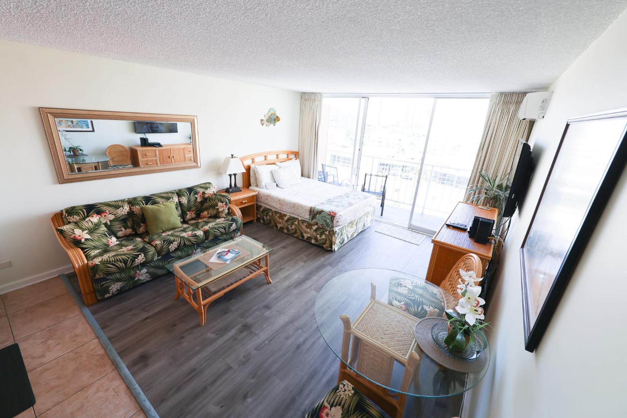 Tropical Studios at Marine Surf Waikiki - FREE PARKING - BEST LOCATION - FULL KITCHEN - SWIMMING POOL 照片第 192 張,共 263 張