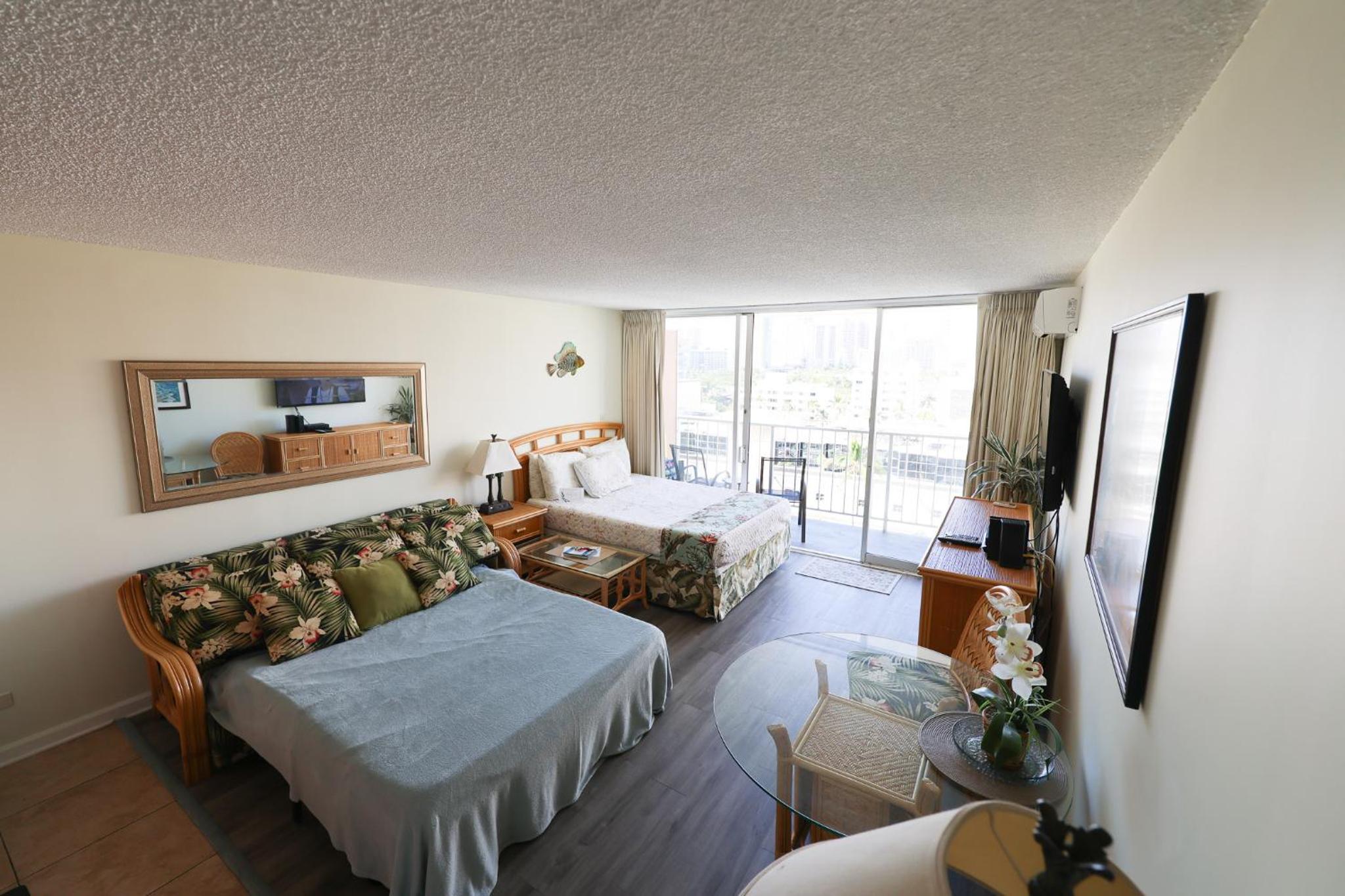 Tropical Studios at Marine Surf Waikiki - FREE PARKING - BEST LOCATION - FULL KITCHEN - SWIMMING POOL 照片第 229 張,共 263 張