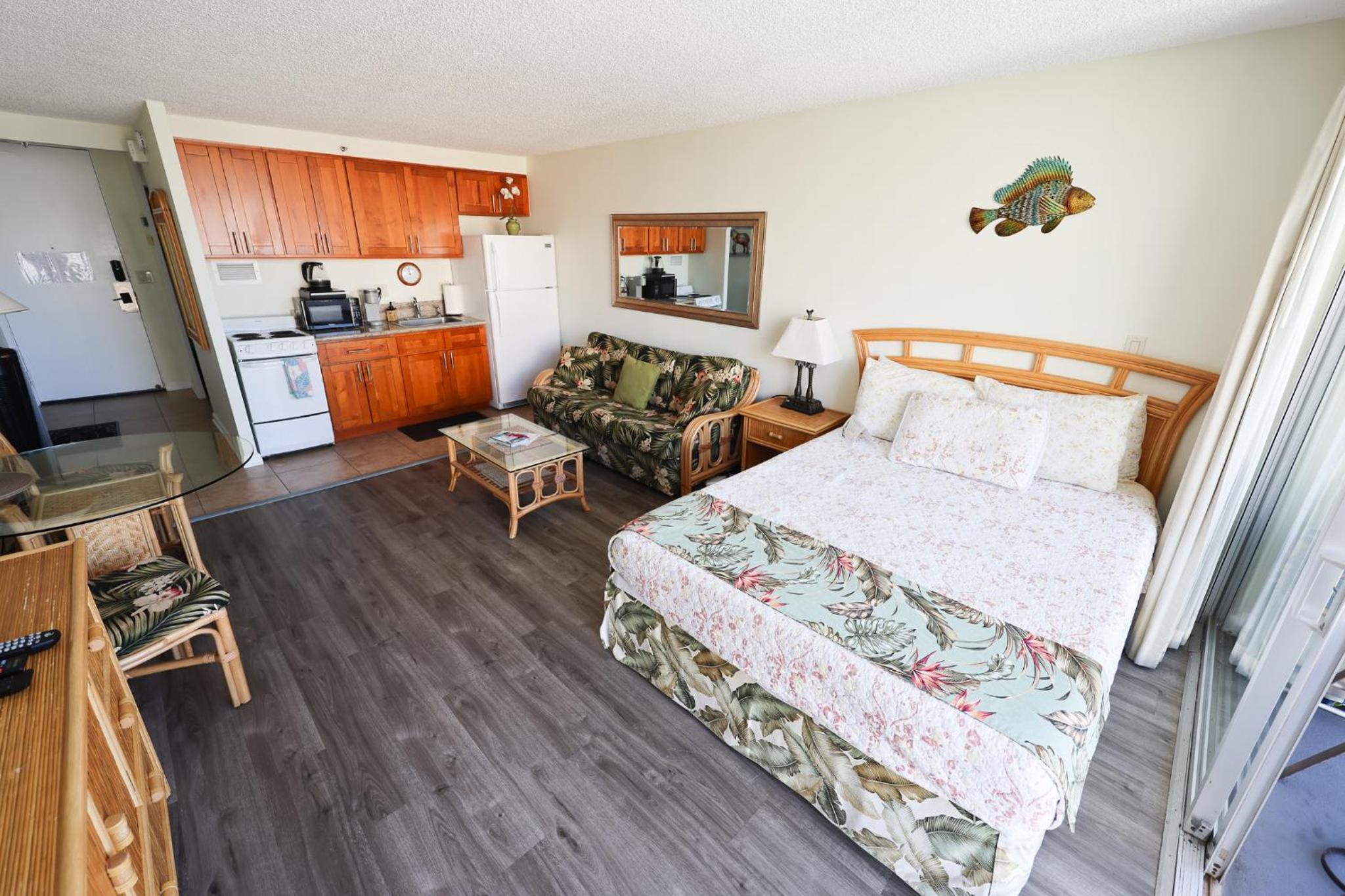 Tropical Studios at Marine Surf Waikiki - FREE PARKING - BEST LOCATION - FULL KITCHEN - SWIMMING POOL 照片第 19 張,共 263 張